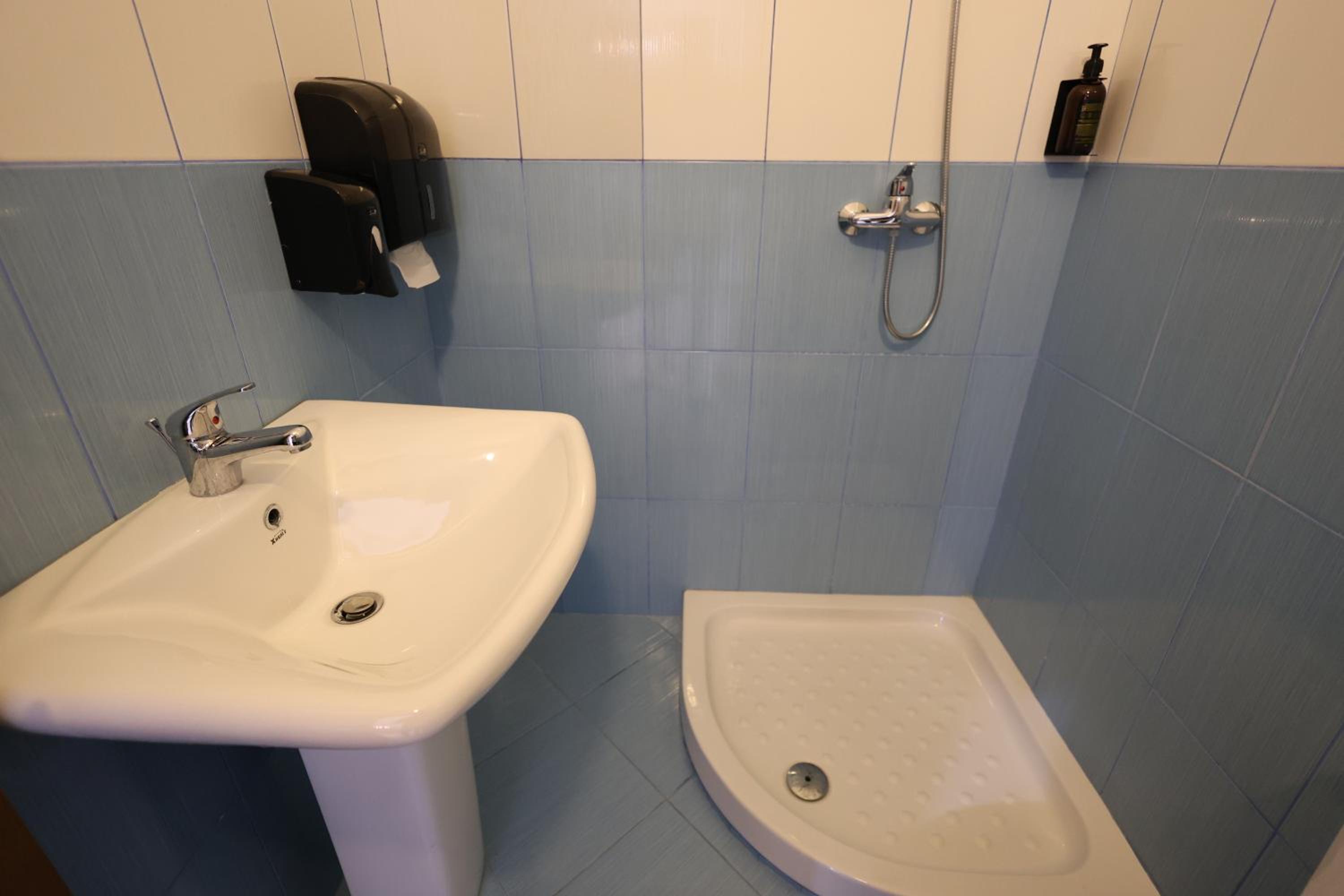 Apartment Baza Hostel