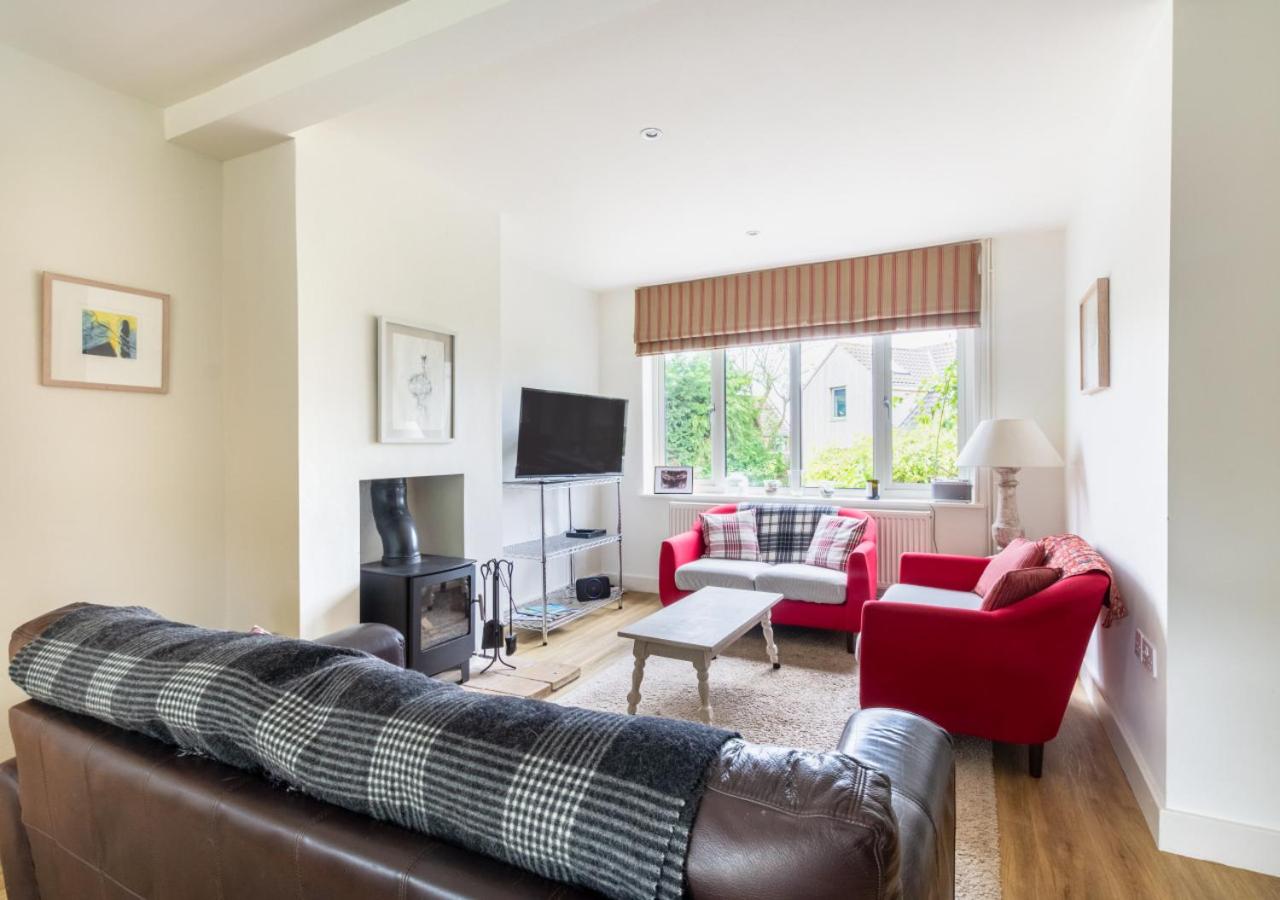 4 Bed in Salthouse oc-1824