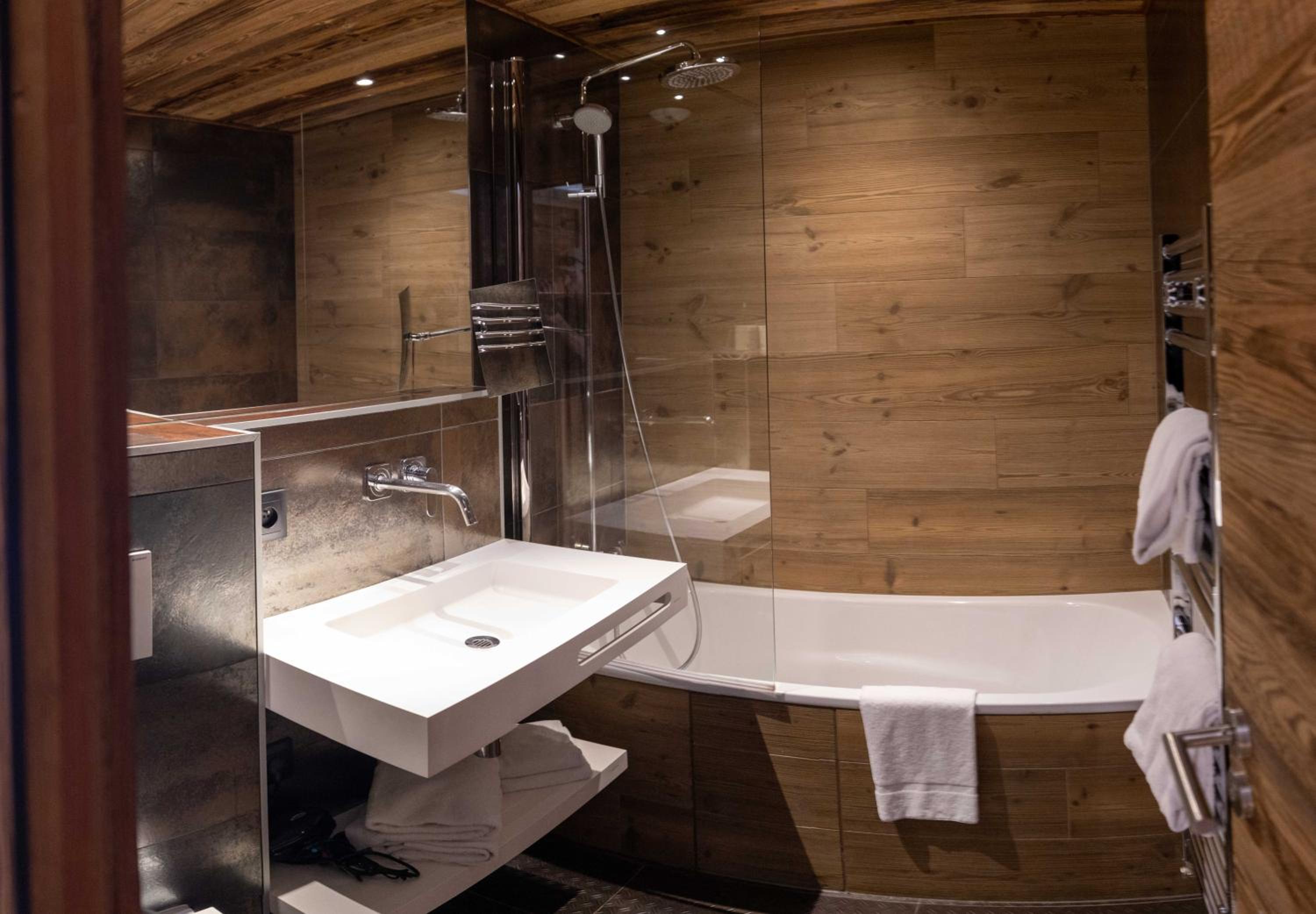 Les Chalets d'Adelphine & SPA