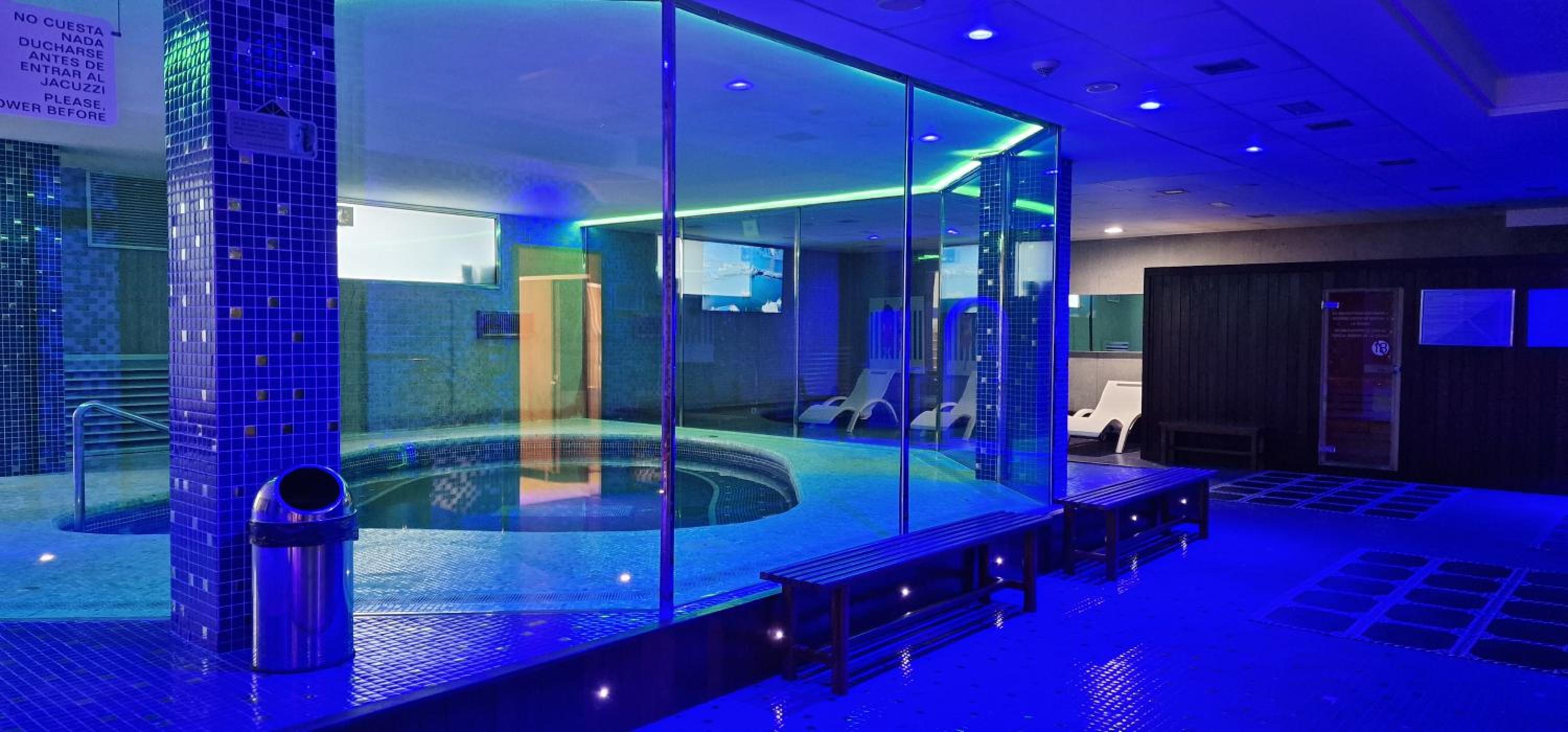 Apartamentos Maritimo Ris con garaje