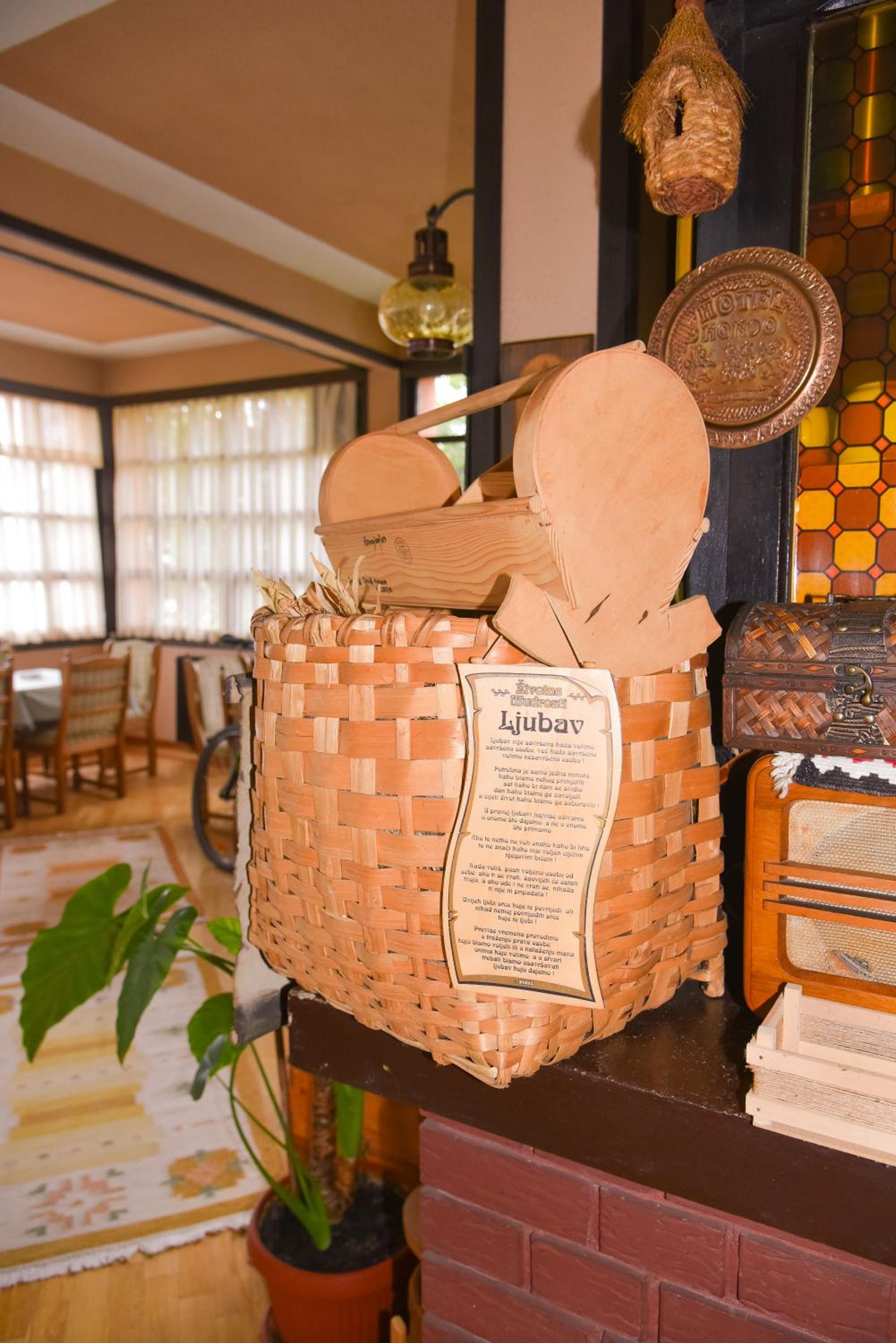 Hondo Rooms & Apartments
