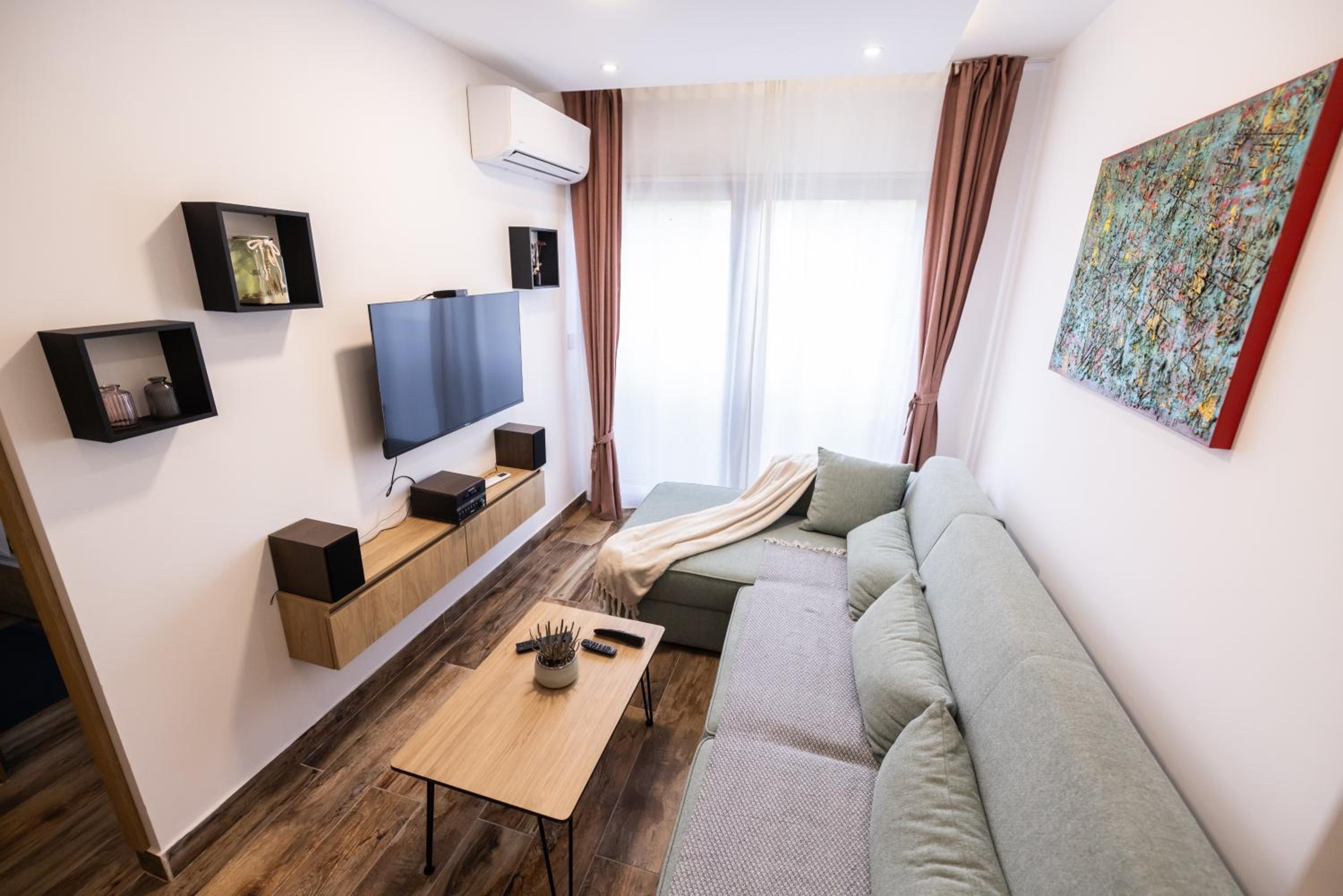 Piece of Harmony Apartment Hedonica, Vrdnik view 2
