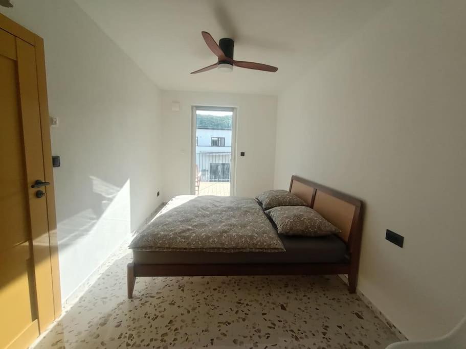 Fox apartment view 5