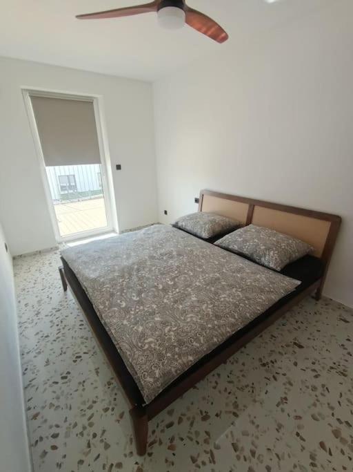 Fox apartment view 2