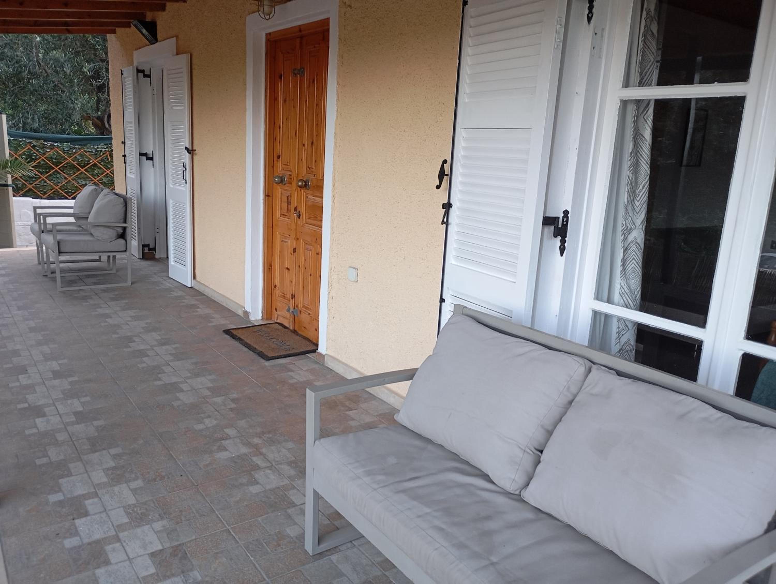 Olive Tree Villa photo 4