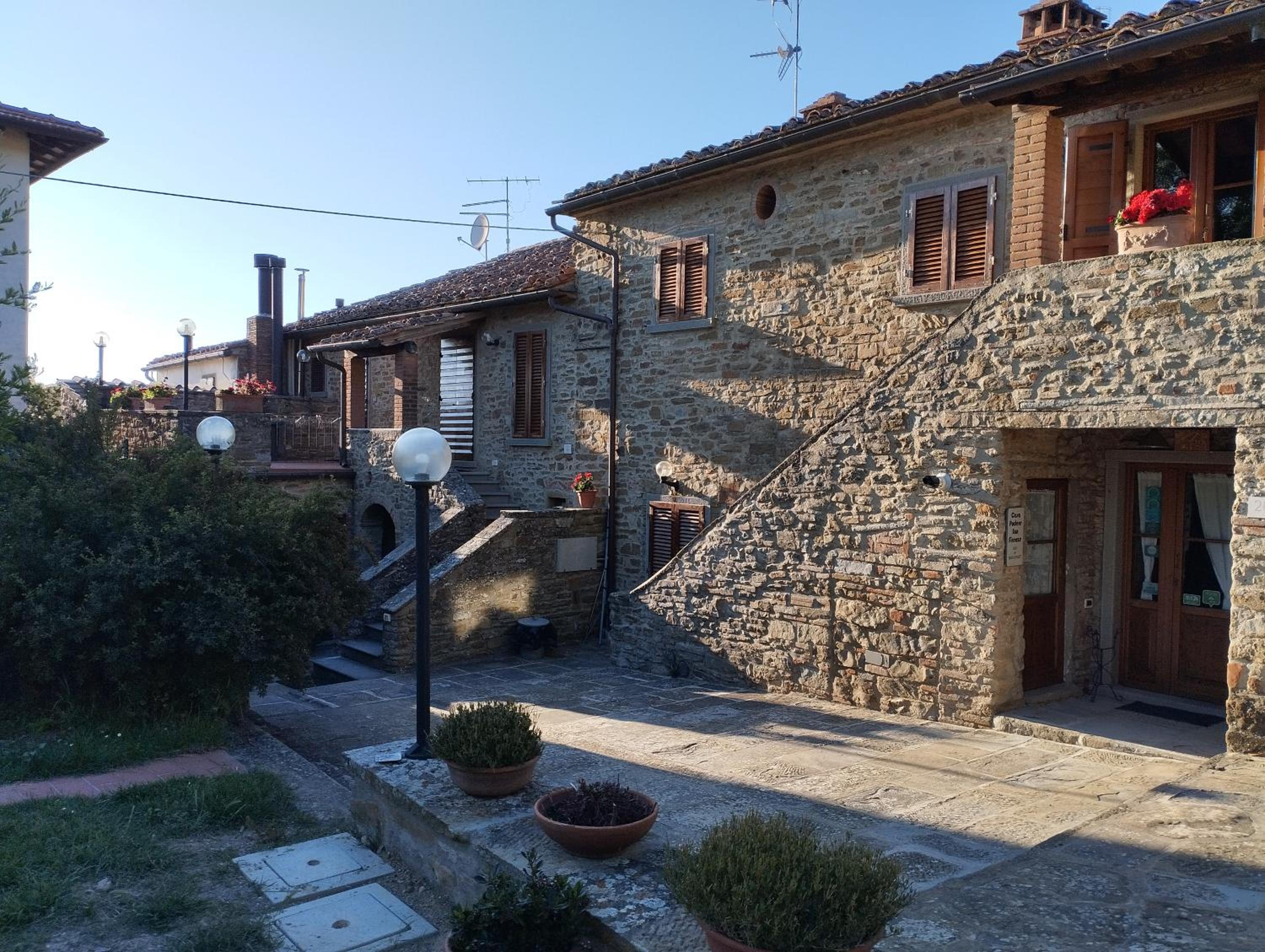 Appartamento da 2 a 5 camere Casa Podere San Firenze