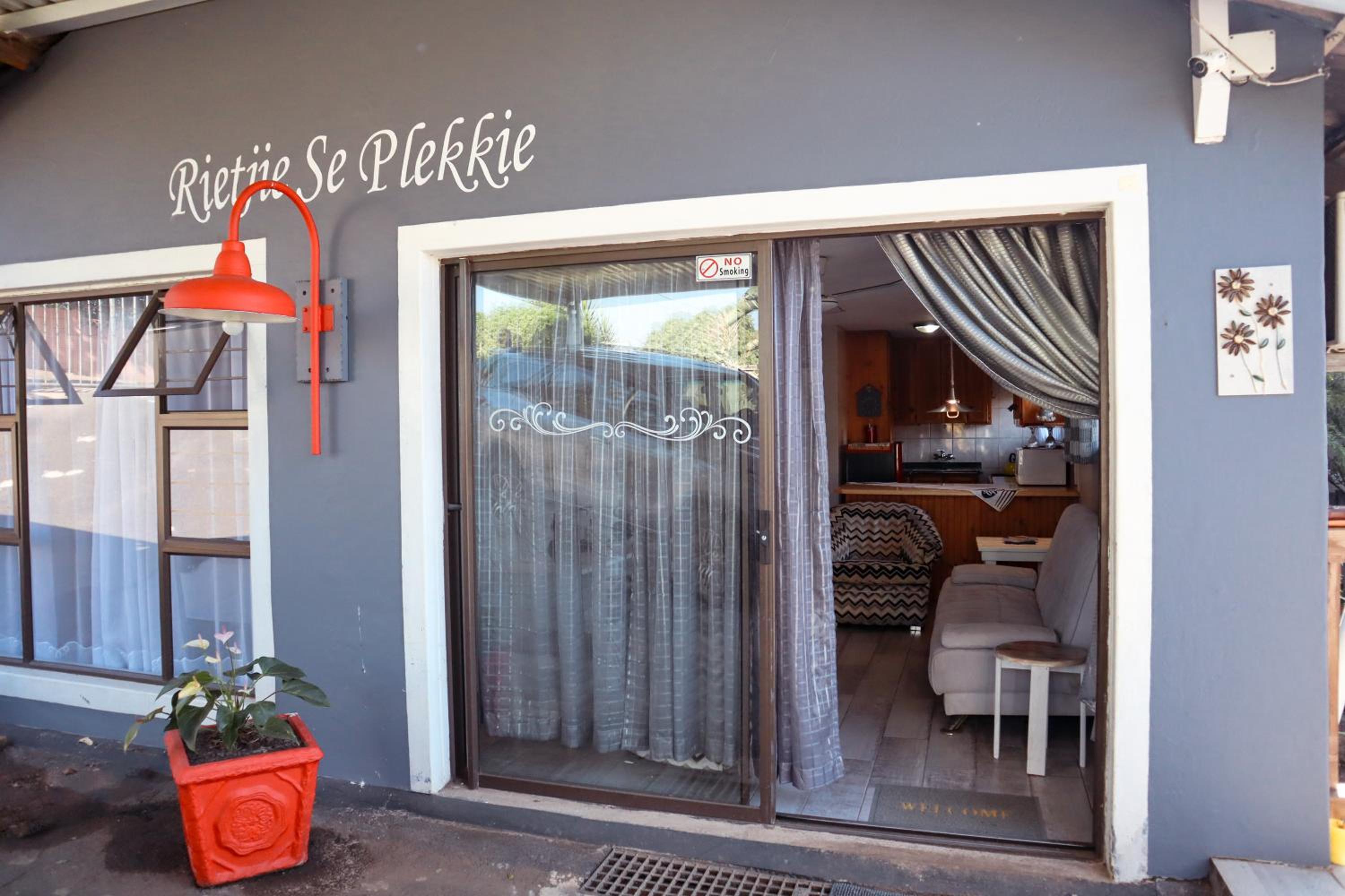 Rietjie Se Plekkie view 2