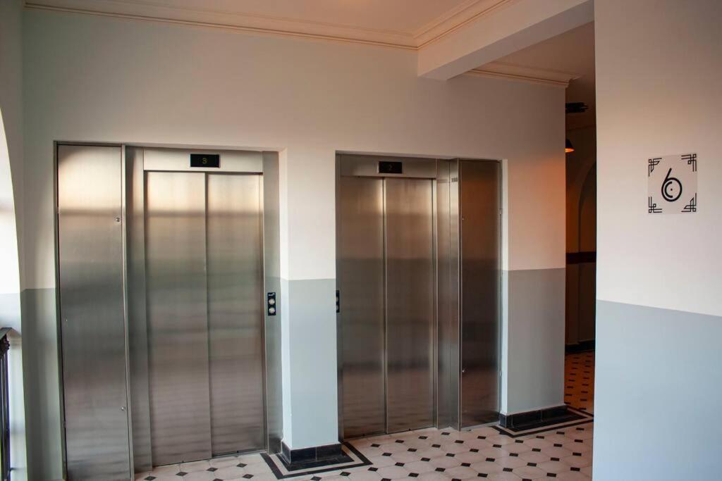 New Classic Style Apartment Lovely Details