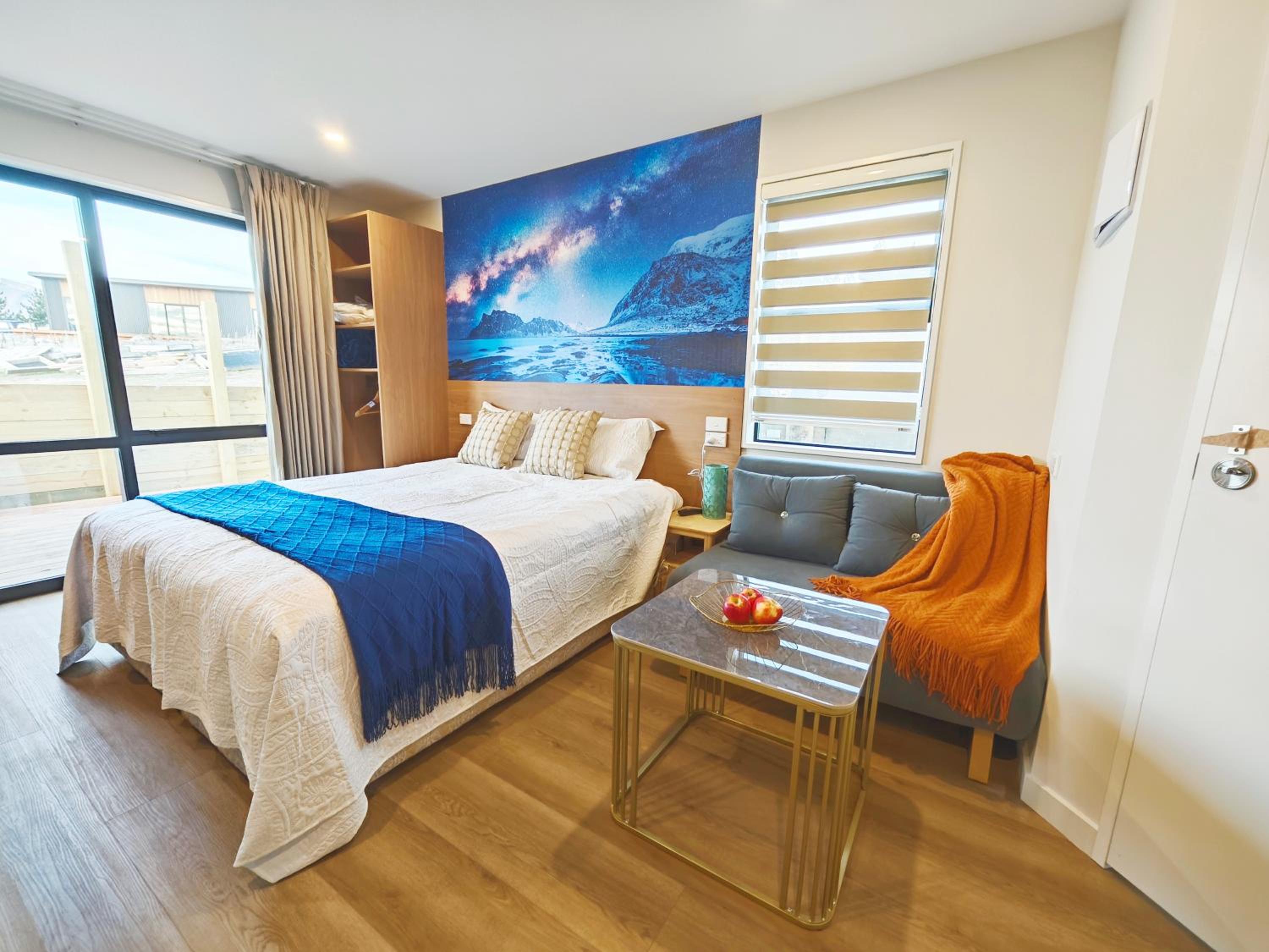 Sunshine Suites