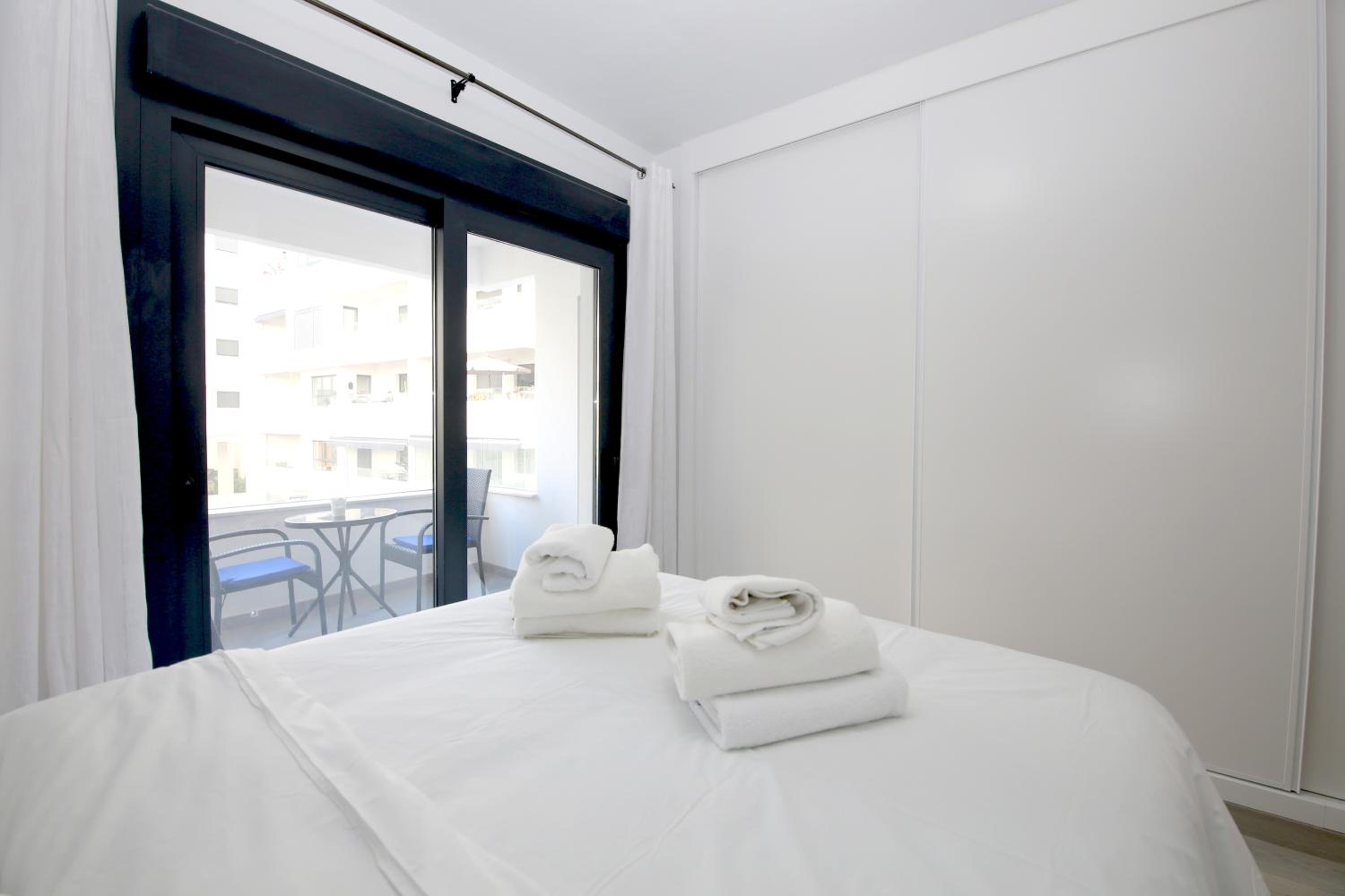 Estepona Town Apartment TOMY