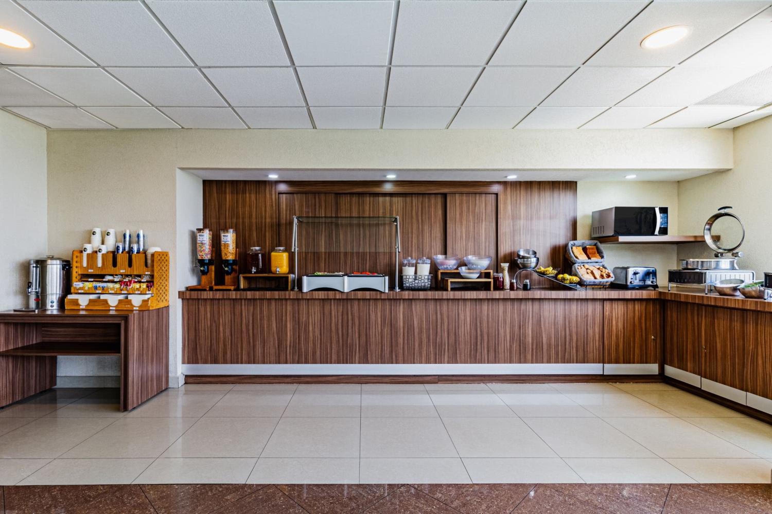 Tuxtla Gutierrez Vacations - City Express by Marriott Tuxtla Gutierrez - Property Image 9