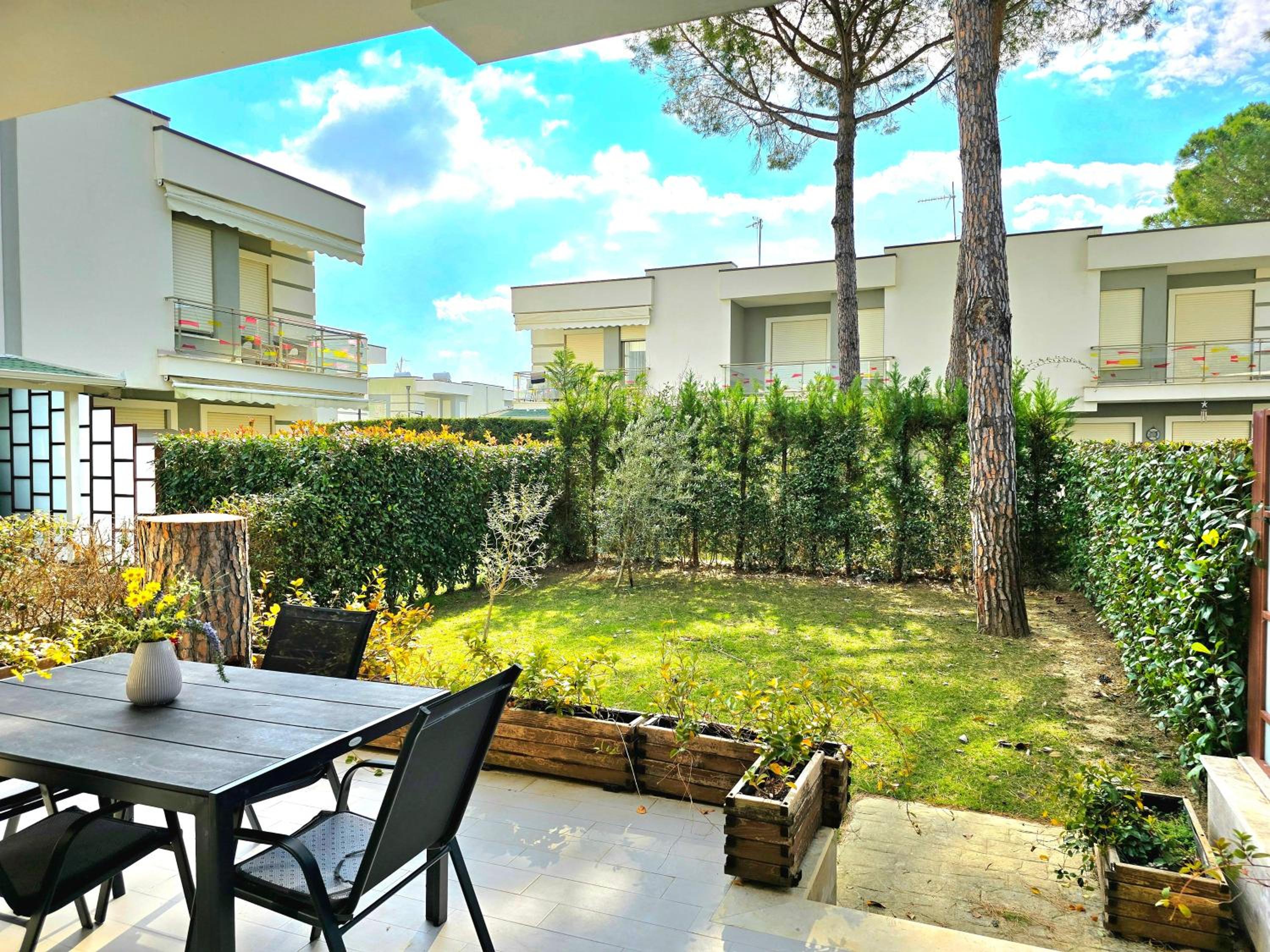 Modern Villas at Perla Resort