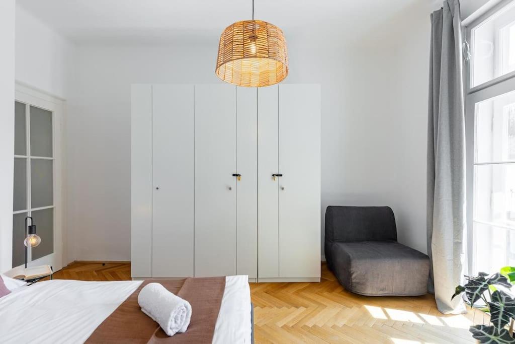 Historic Charm Apartment in Bratislava view 4