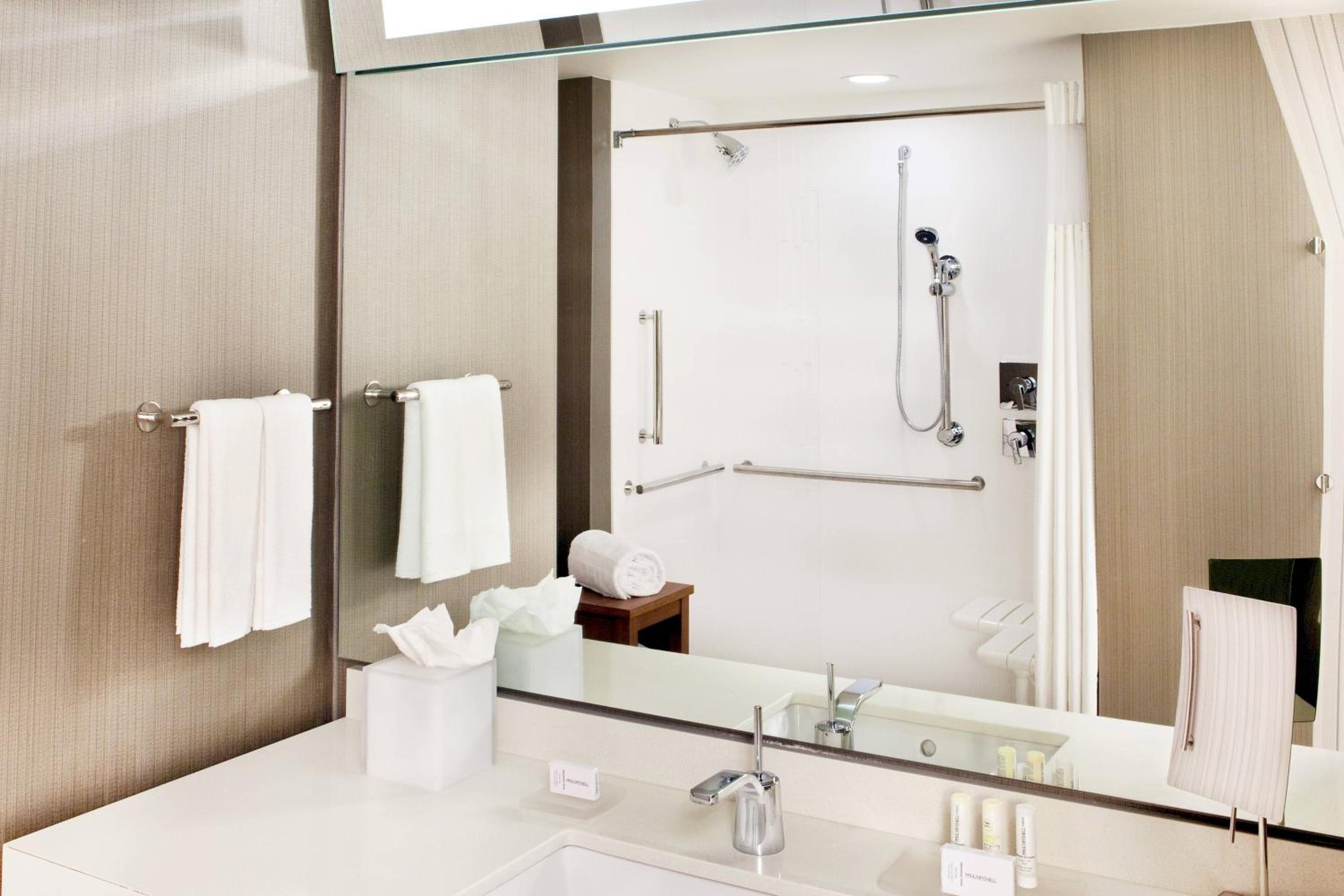 Courtyard by Marriott Yonkers Westchester County - Property Image 19