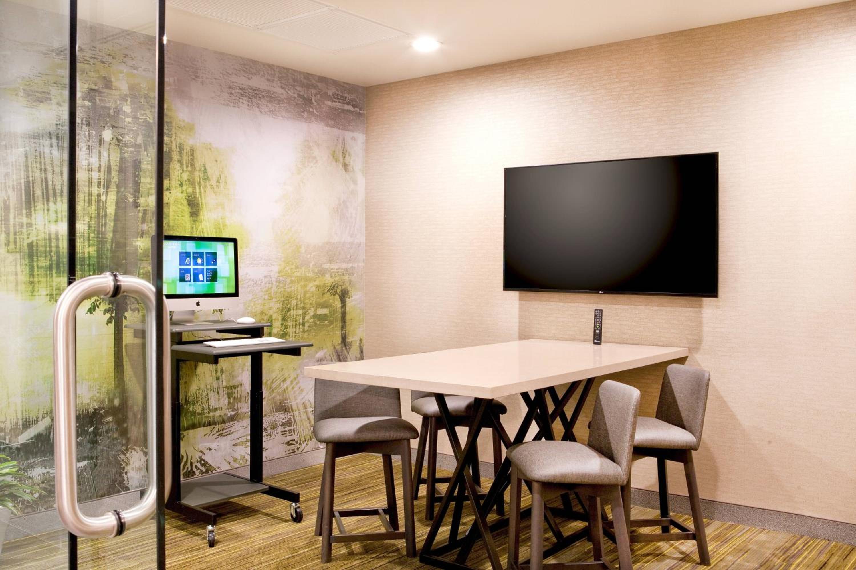 Courtyard by Marriott Yonkers Westchester County - Property Image 12