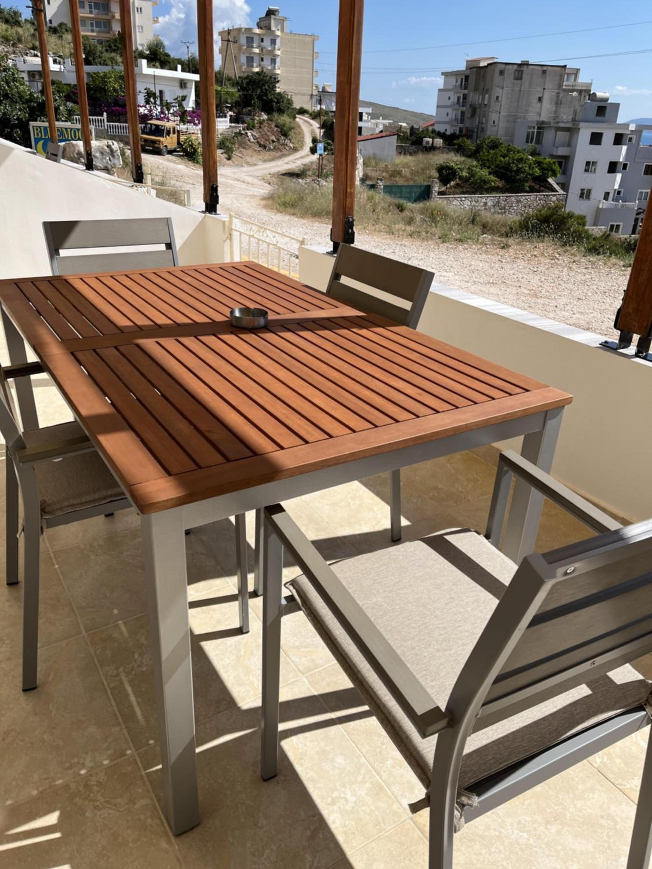 Bluemoon Suites Sarande