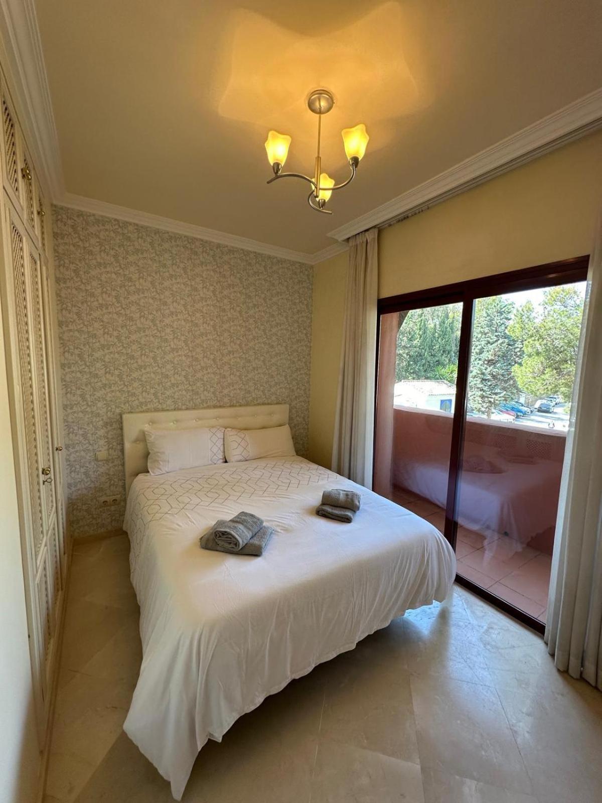 Jardines de Don Carlos Apartment