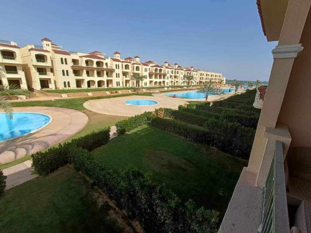 Lasirina palm beach for families only