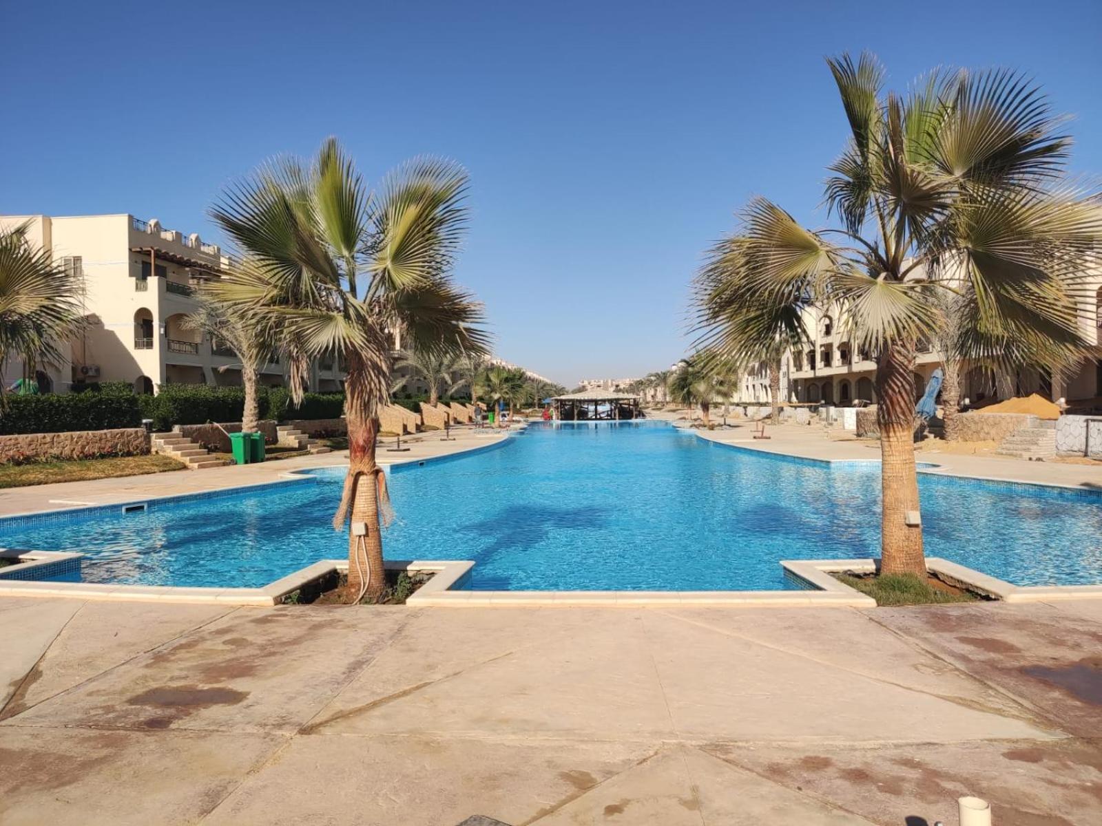 Lasirina palm beach for families only