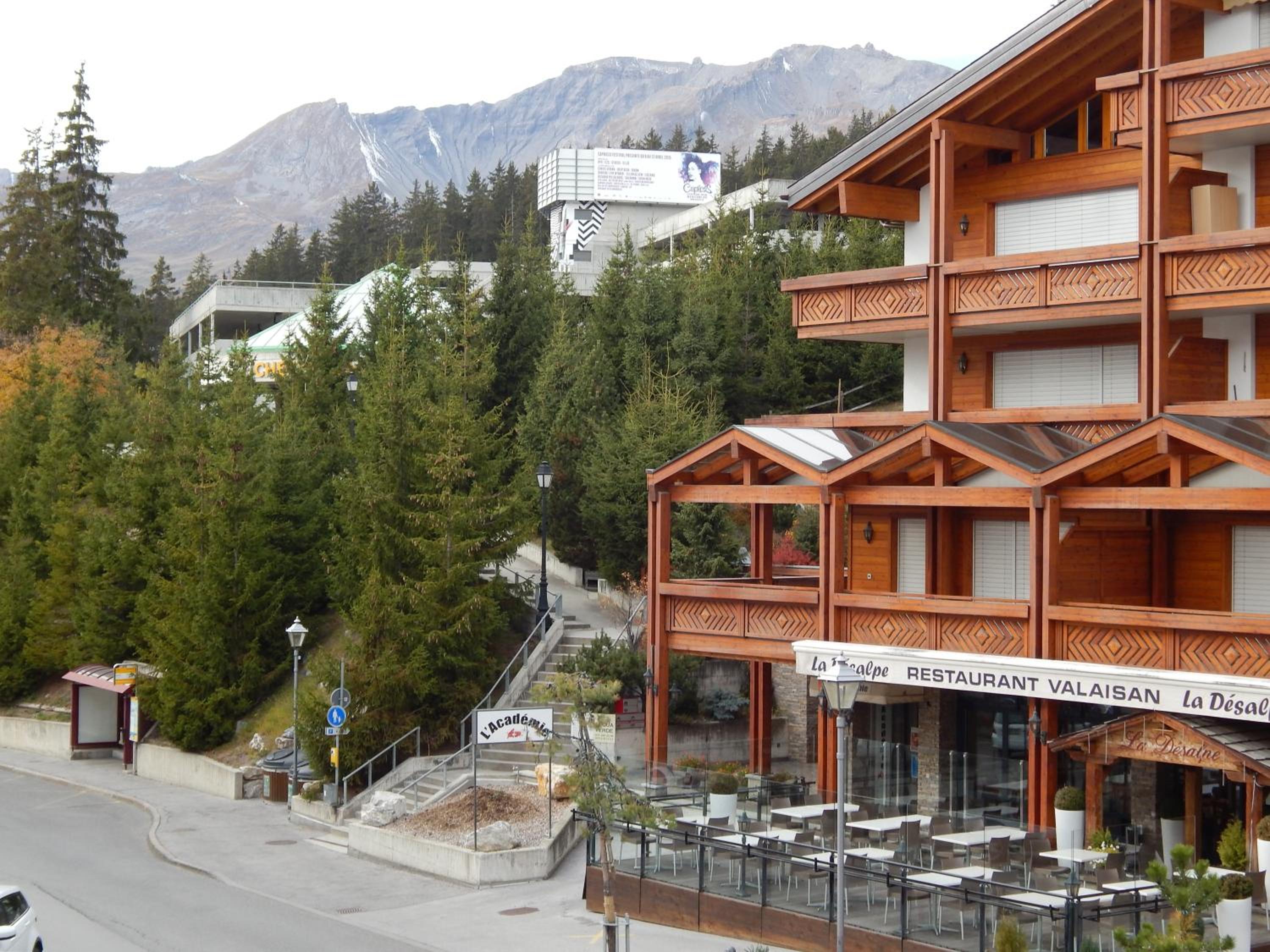 Crans Cozy House