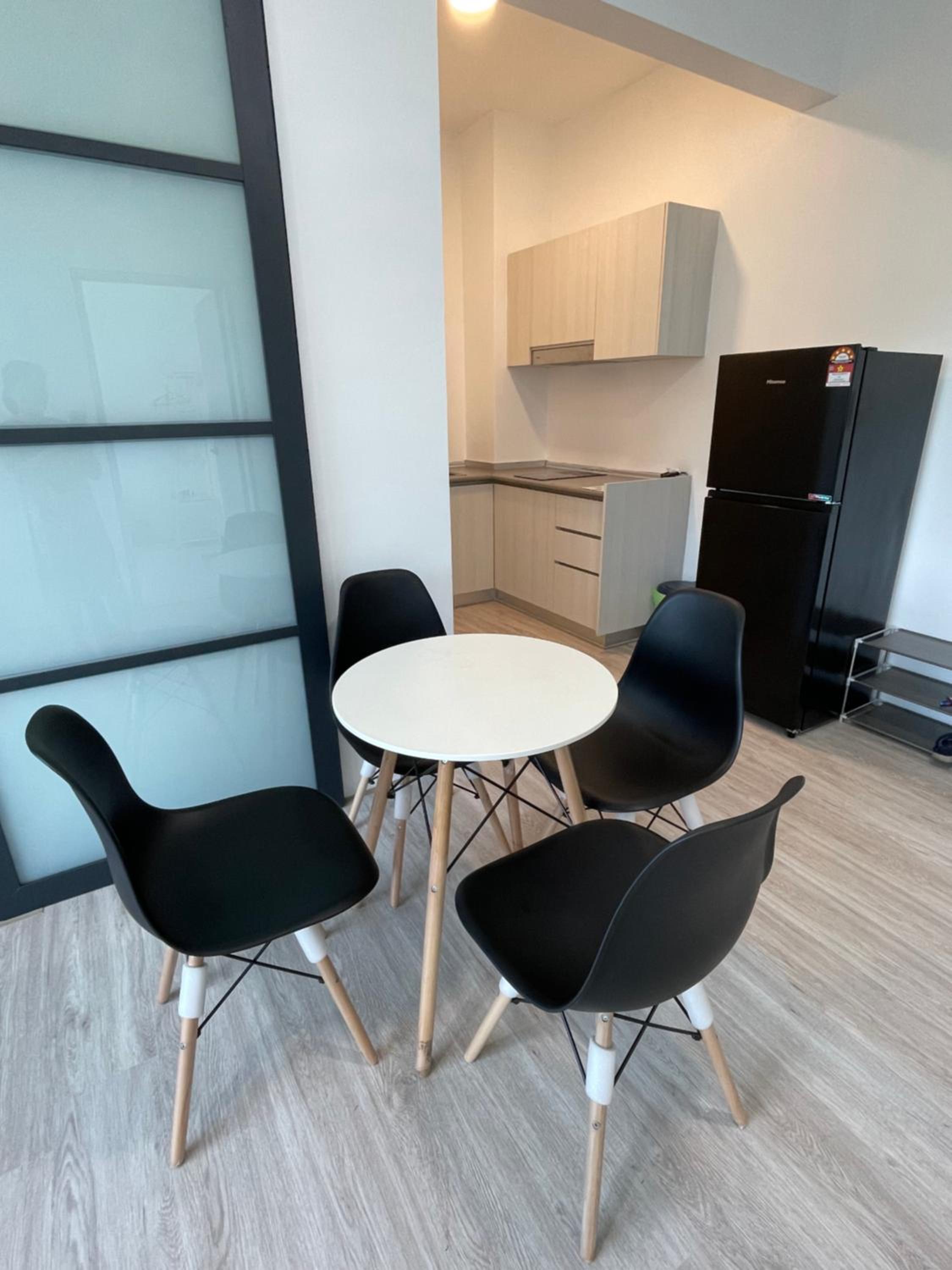 JQ 2 Bedroom Apt Near Suria Mall photo 7