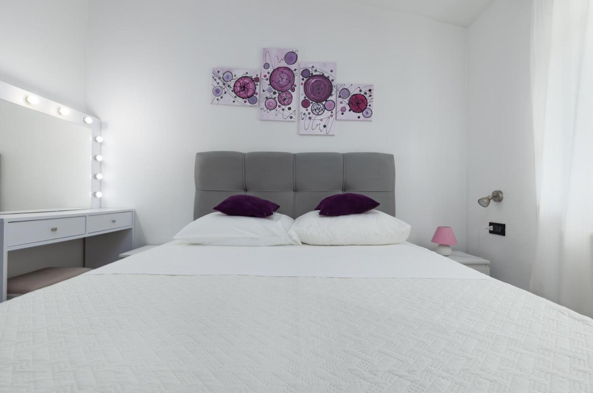 Toni  Julija - Property Image 3