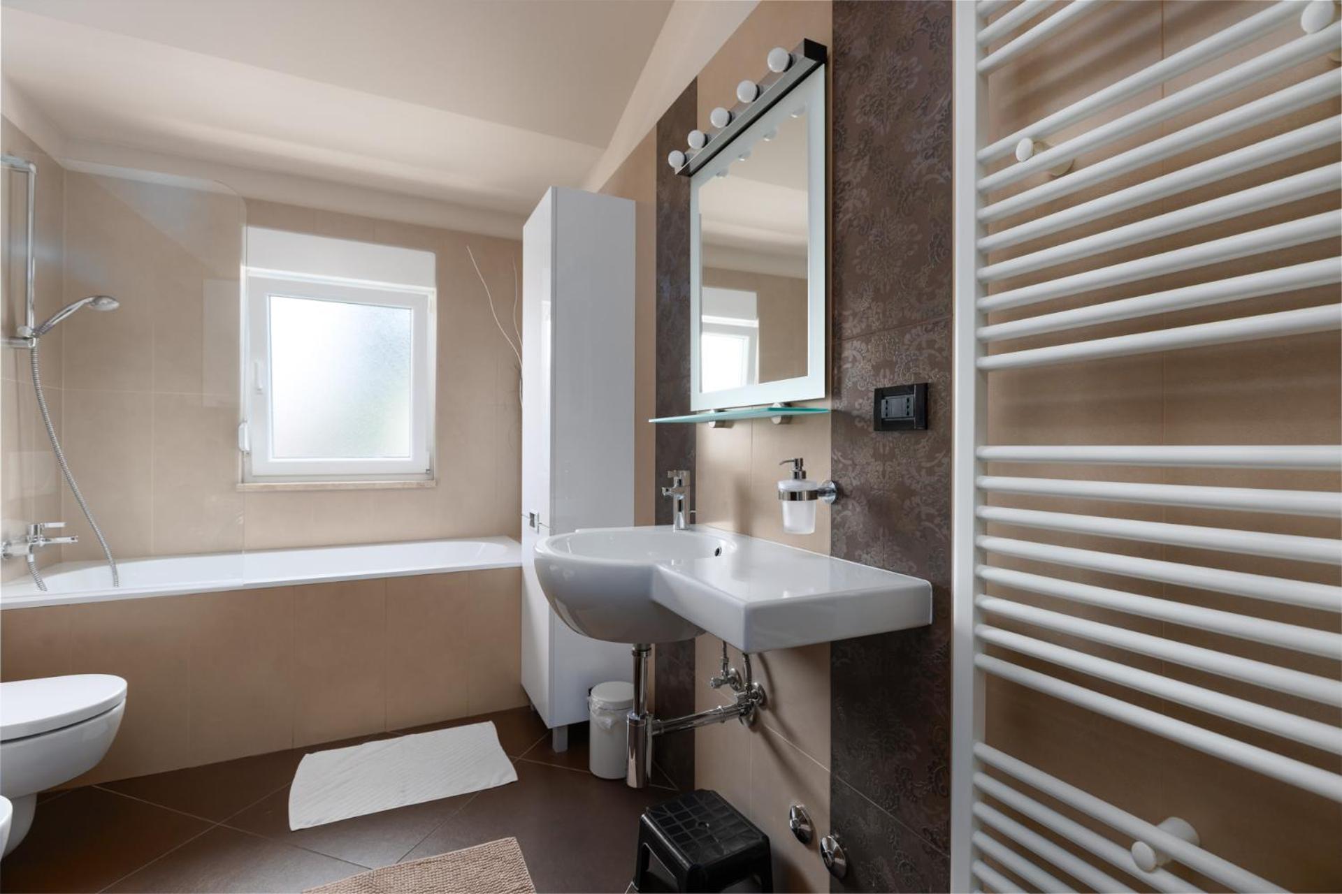 Toni  Julija - Property Image 33