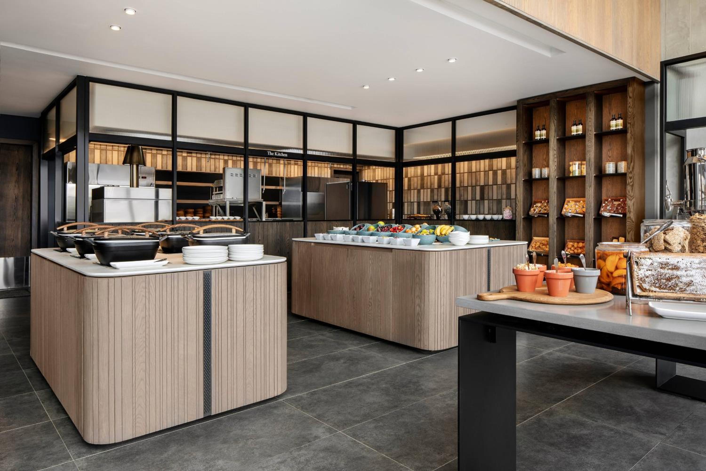 Johannesburg Vacations - Johannesburg Marriott Hotel Melrose Arch - Property Image 16
