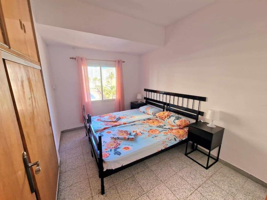 Beach view apartment in Cullera photo 2