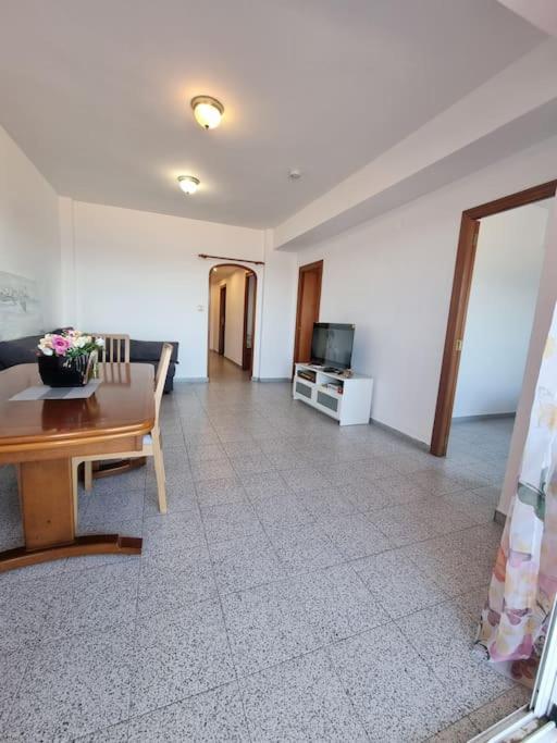 Beach view apartment in Cullera photo 5