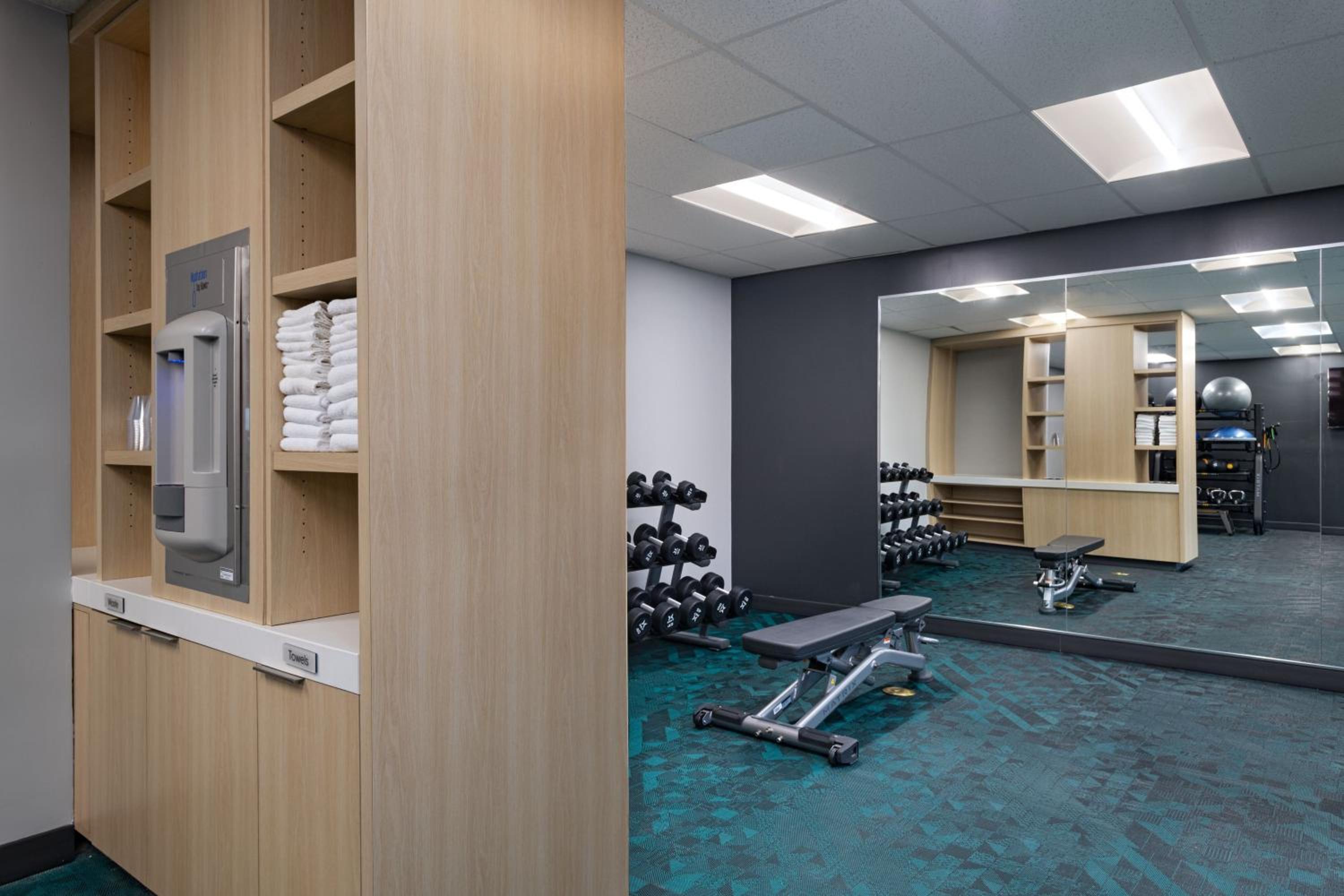 Weatherford Vacations - TownePlace Suites by Marriott Weatherford - Property Image 5