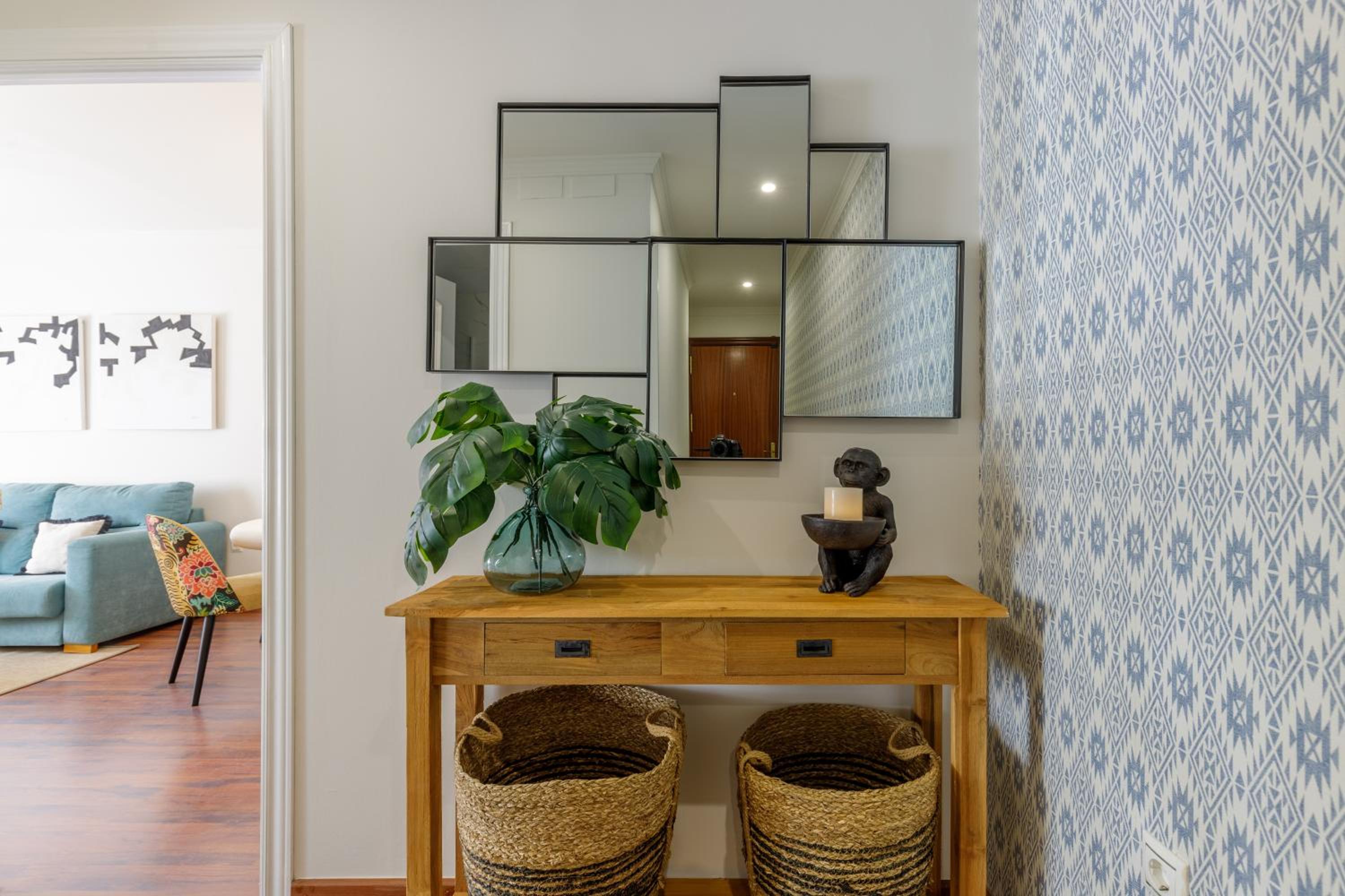 Alameda XI Boutique Apartment by Caleta Homes