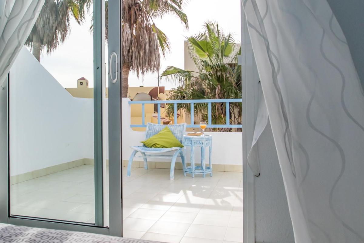 Wave Rider Surf Villa