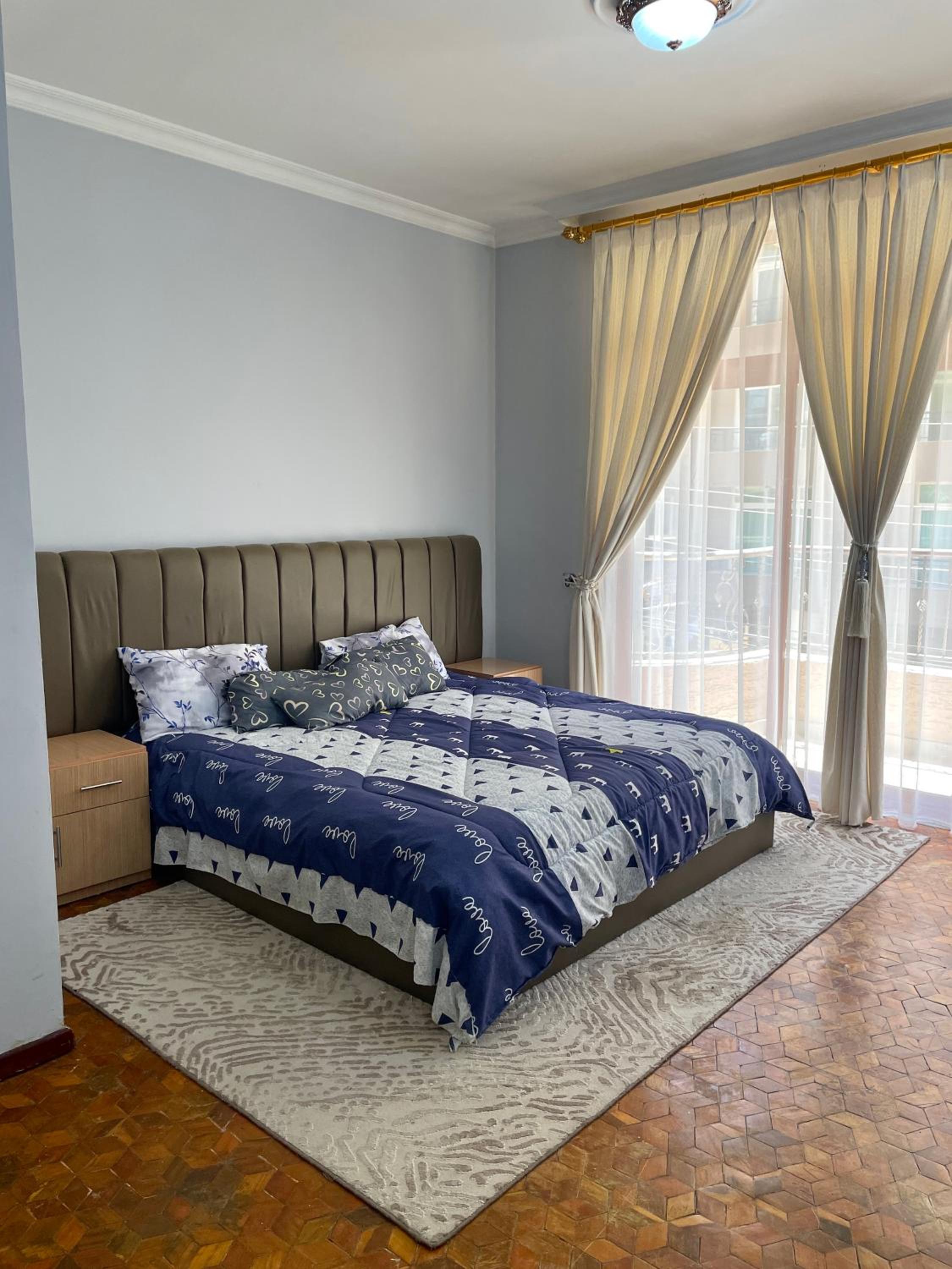 DELUXE Specious Home in a Beautiful Neighborhood