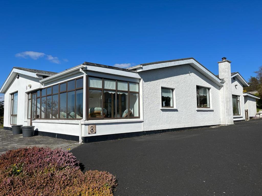 Hotel Studio apartment near Shannon Airport - Image 1