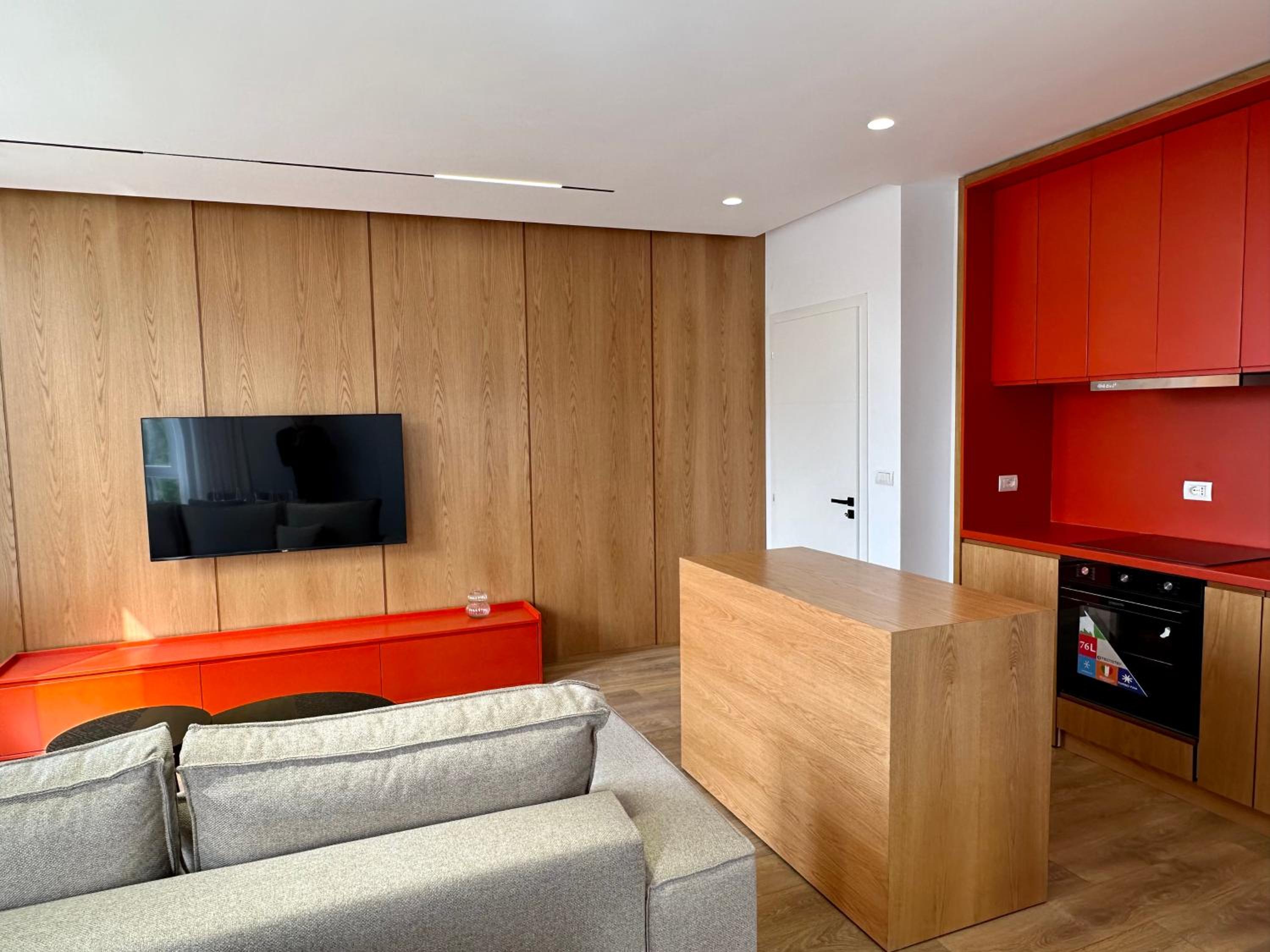 SUV ApartHotel