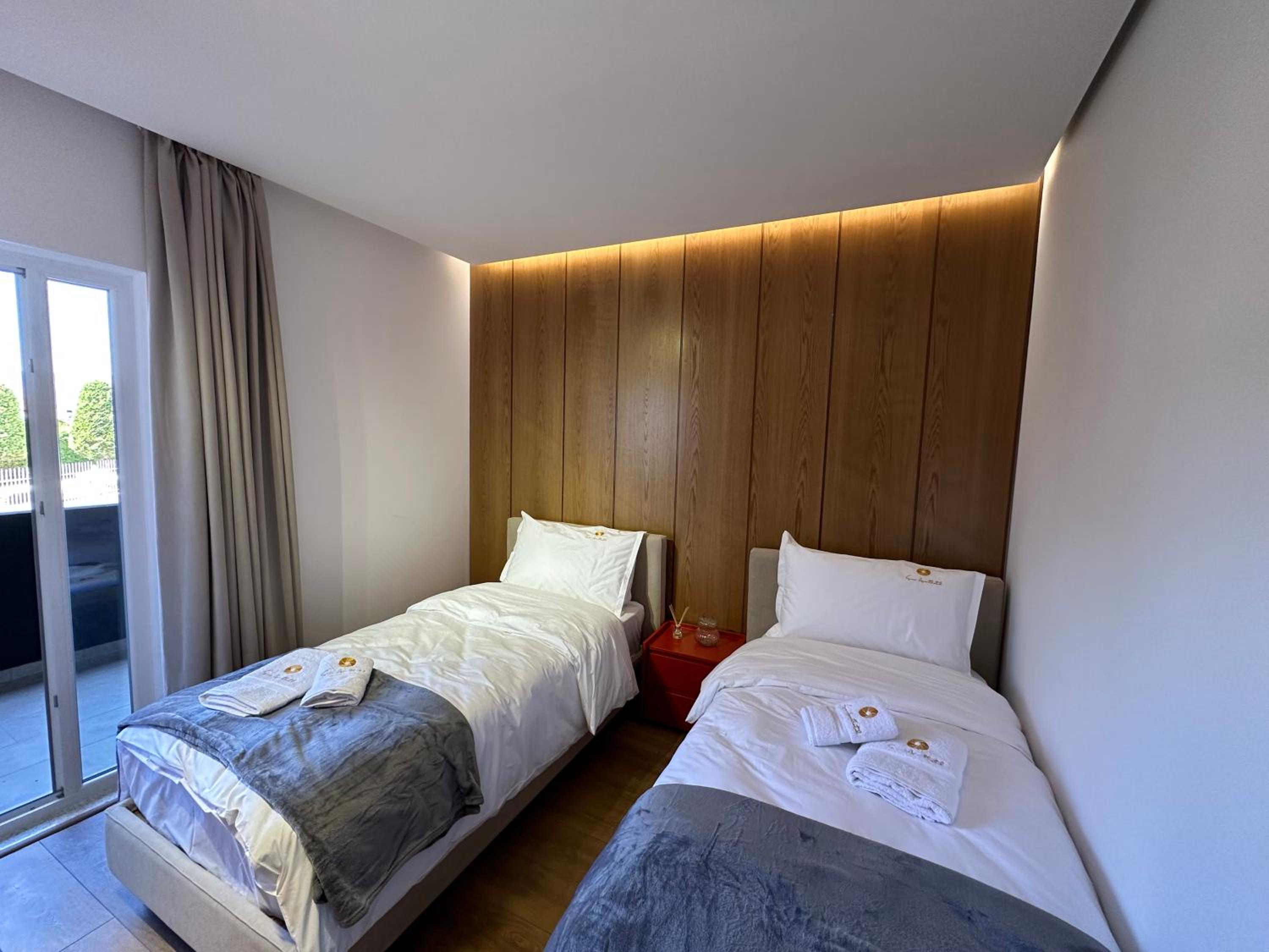 SUV ApartHotel