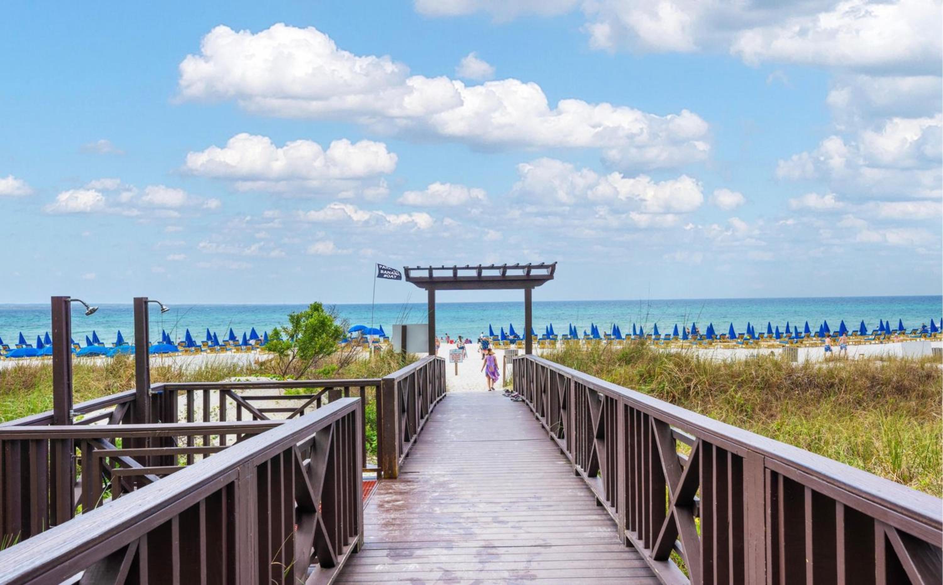 Modern Beachfront Condo on the Beach Sleeps 6! by Dolce Vita Getaways PCB view 4