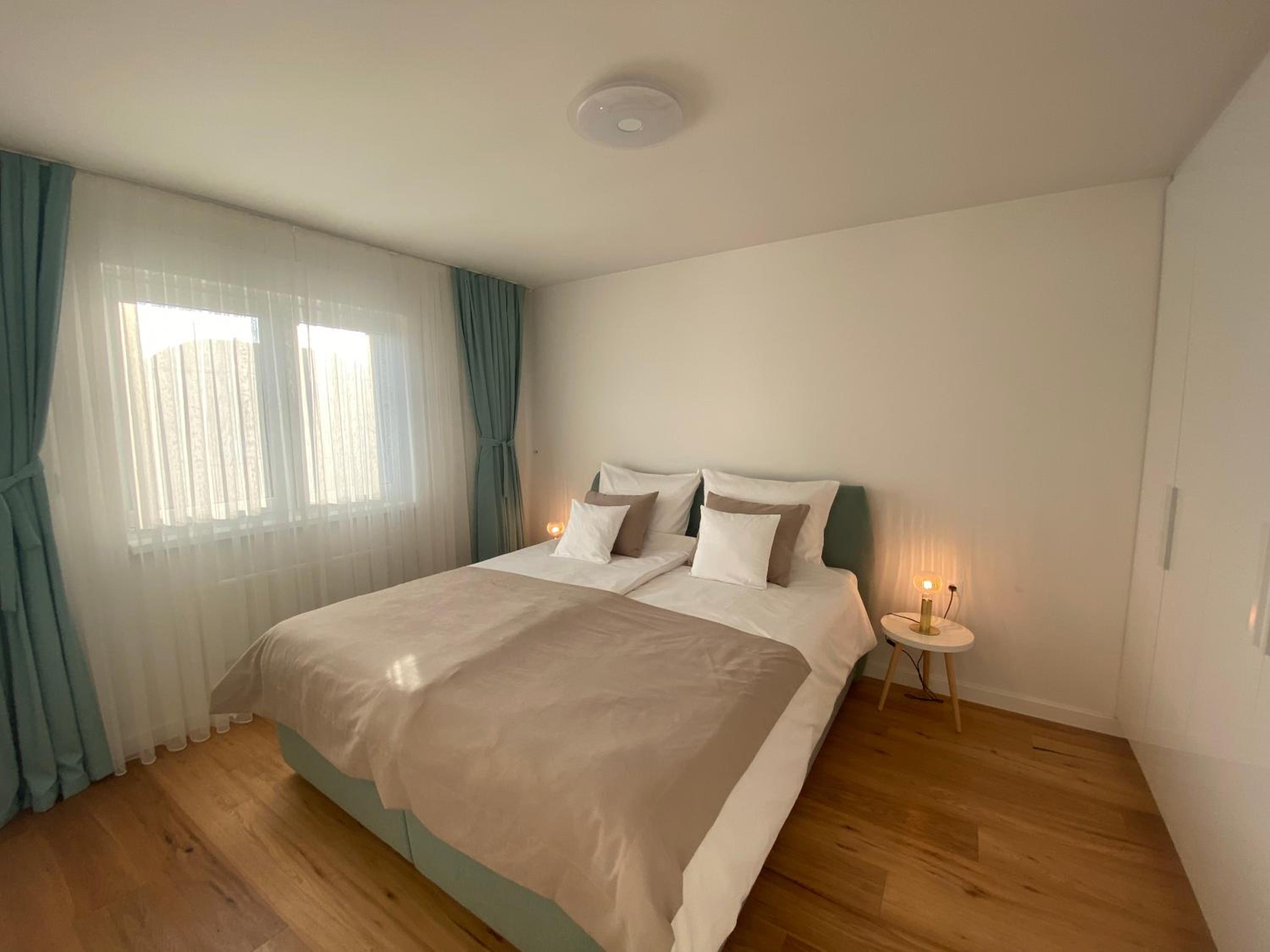 SarajHome - luxurious, Central, SmartTV, Netflix