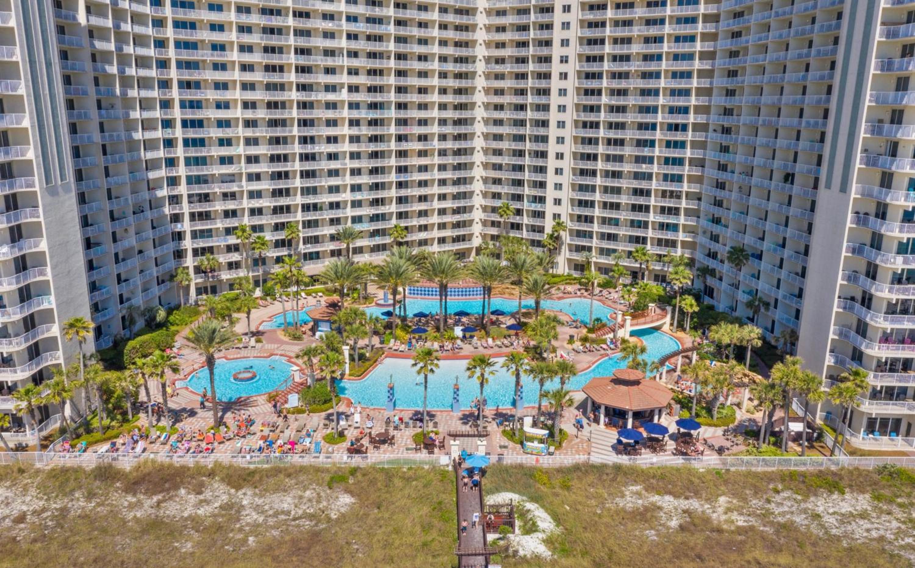 Modern Beachfront Condo on the Beach Sleeps 6! by Dolce Vita Getaways PCB view 5