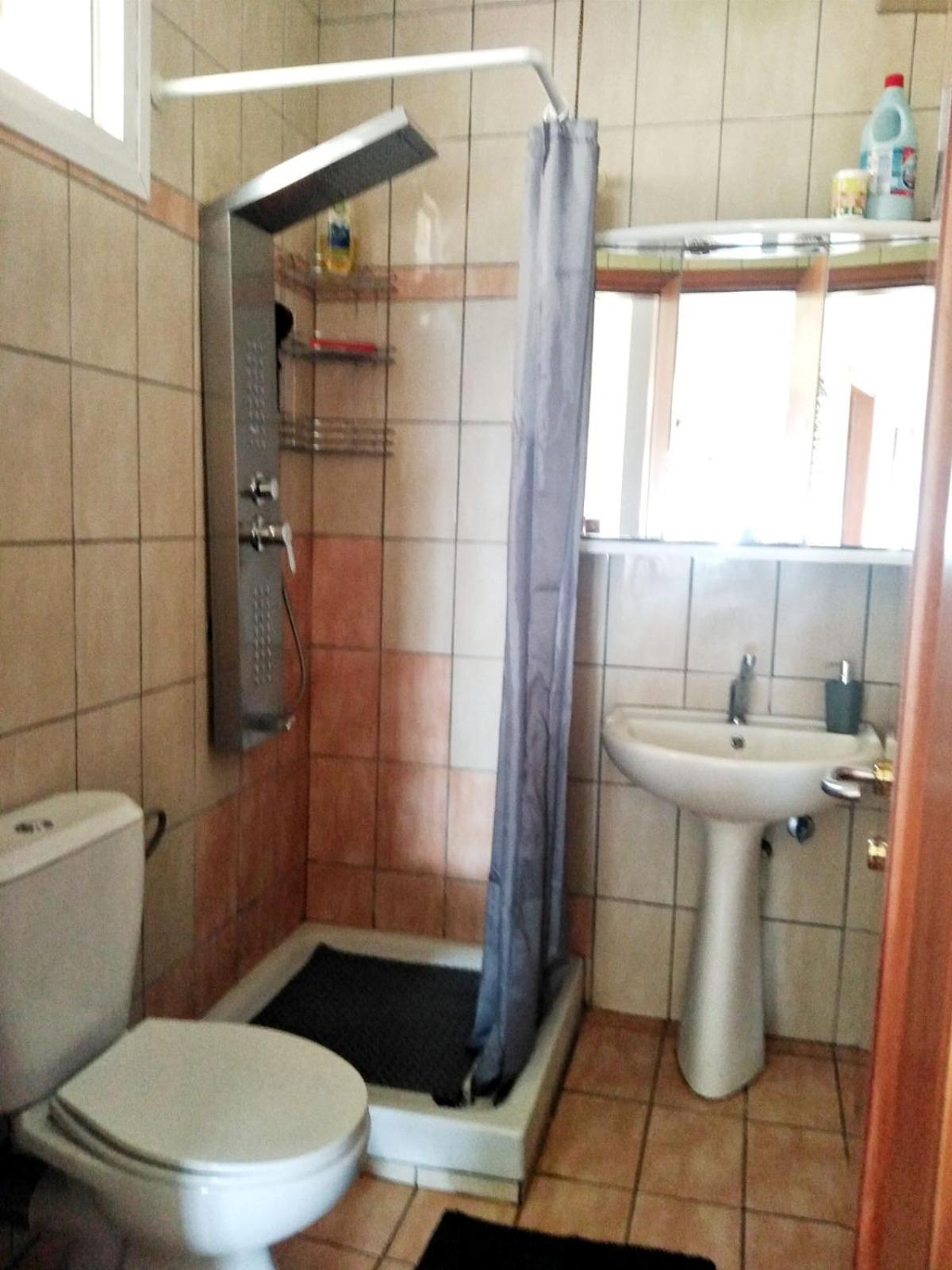 Photo 24