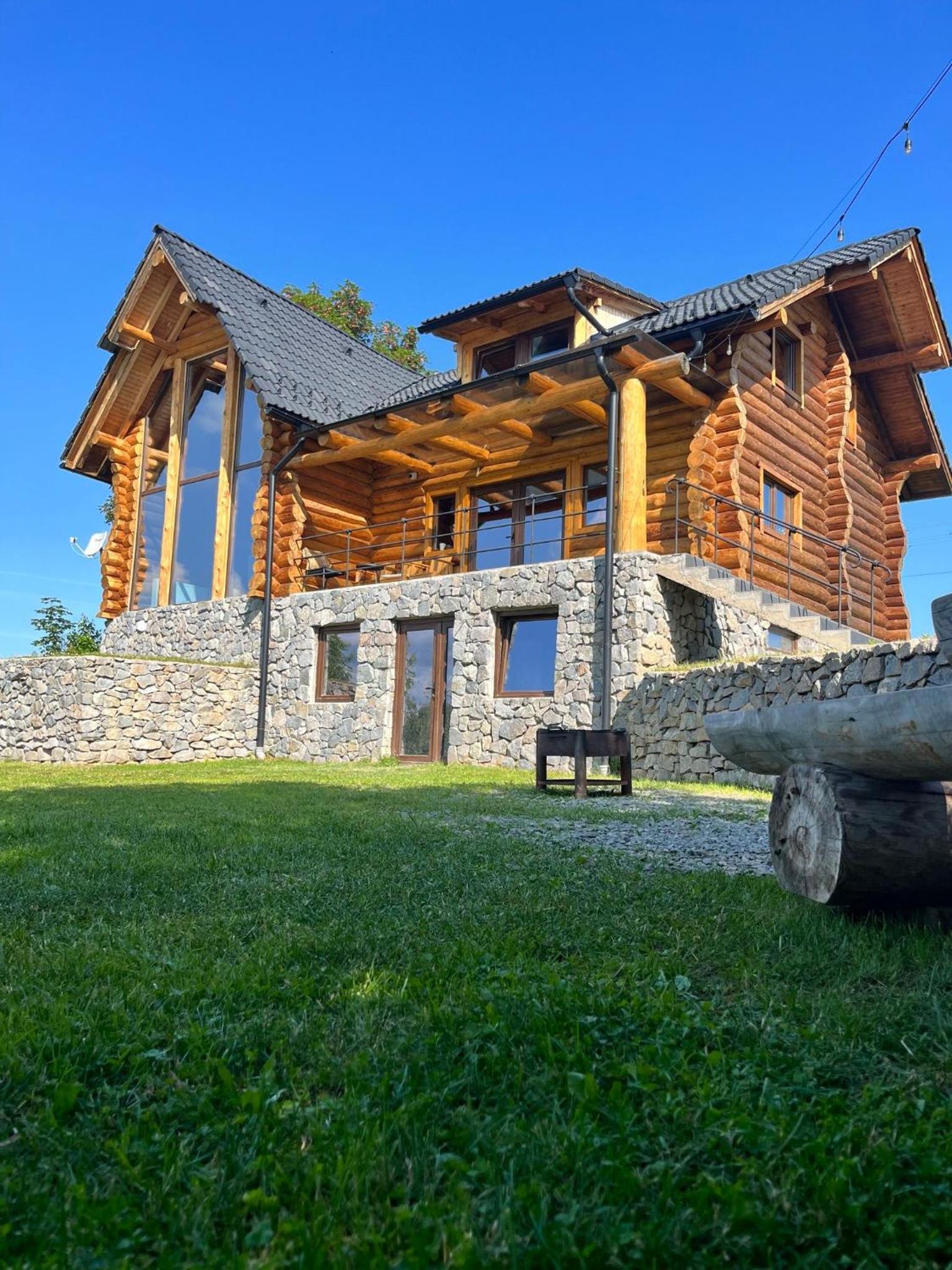 Poeme Chalet