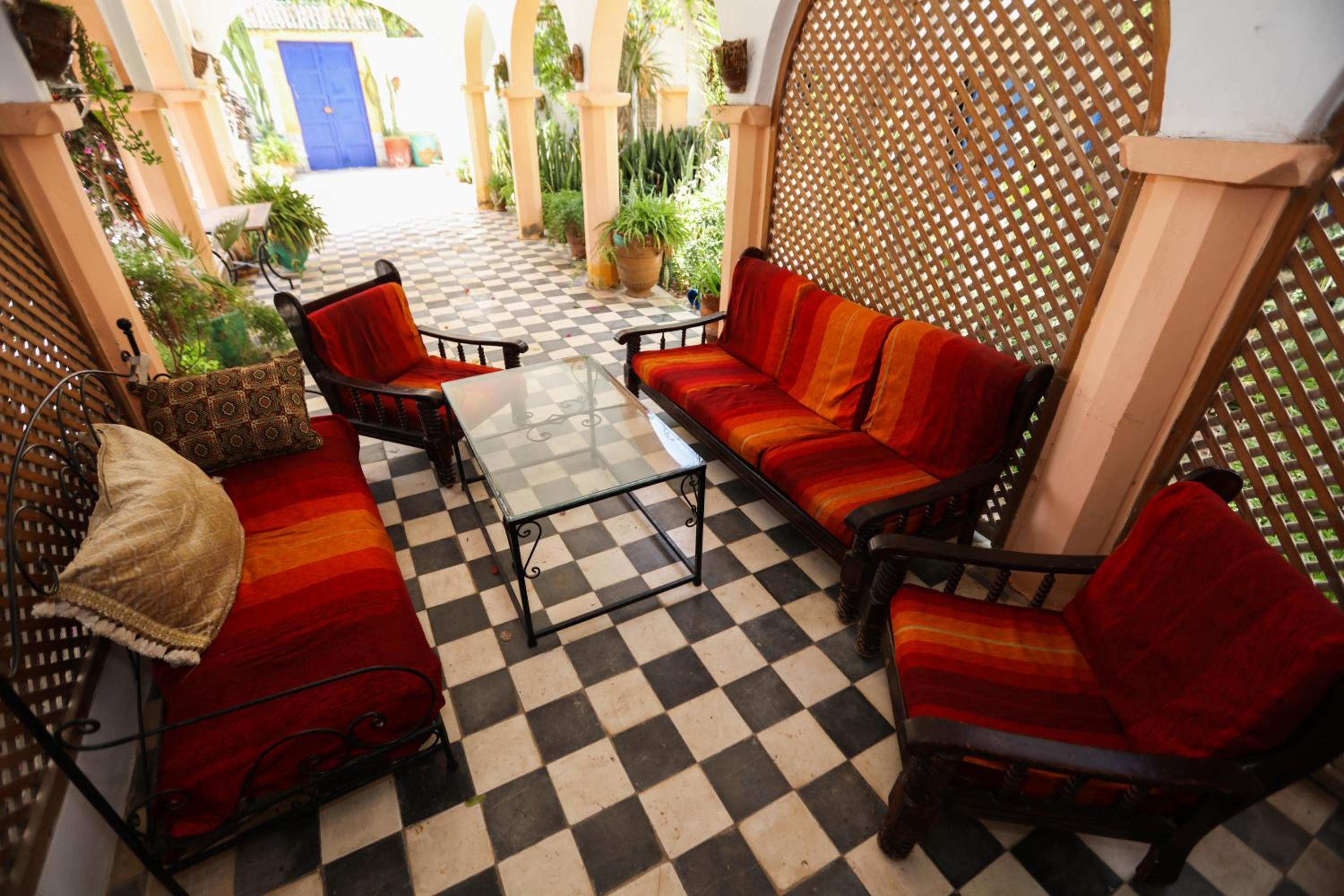 lounge