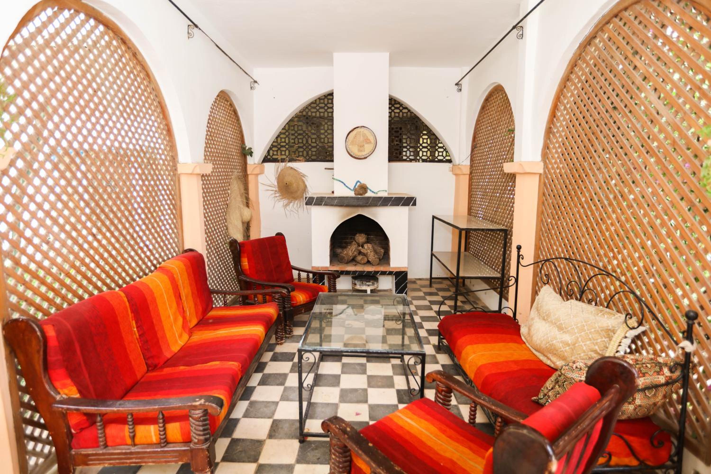 lounge