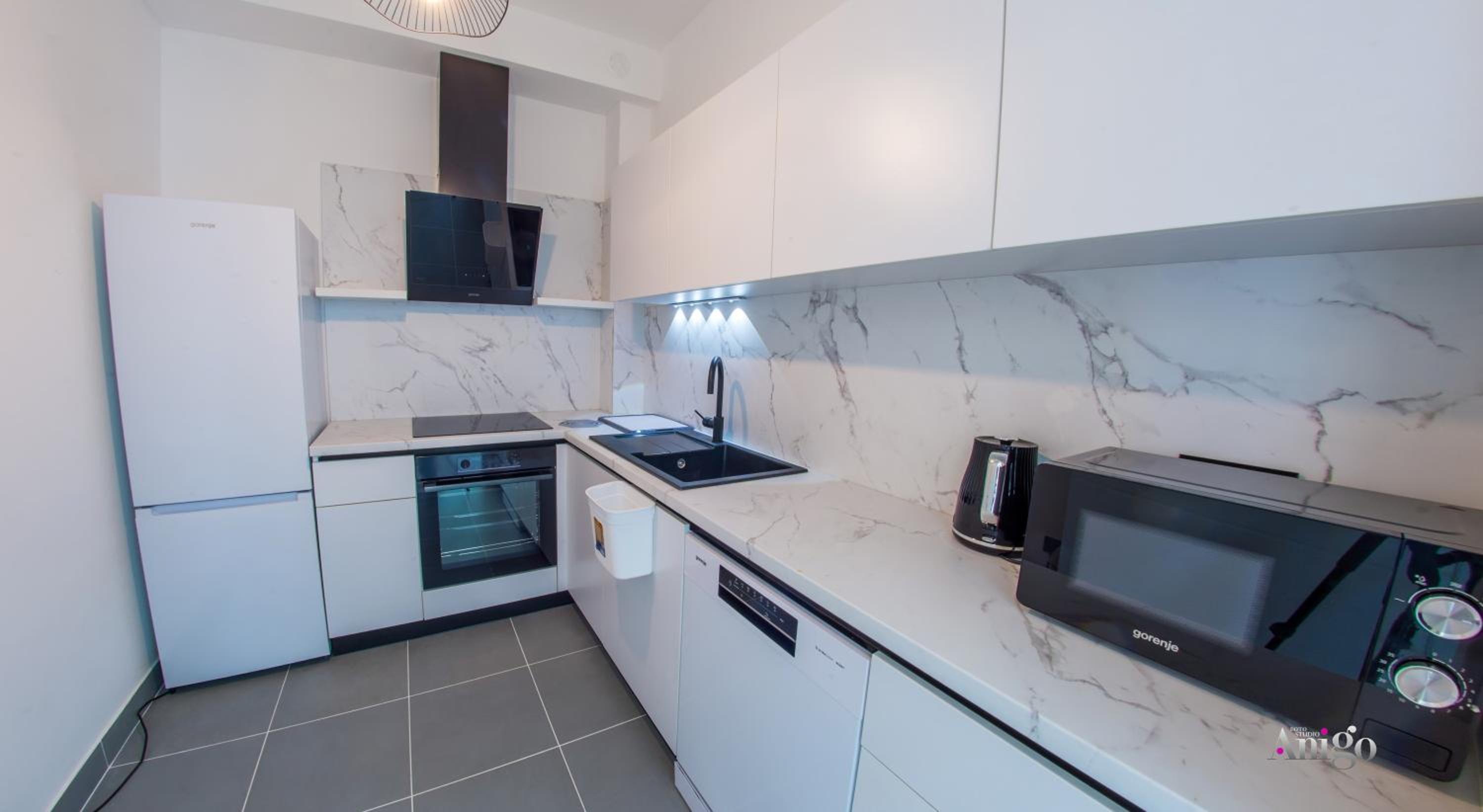 Royal Terrace Apartments