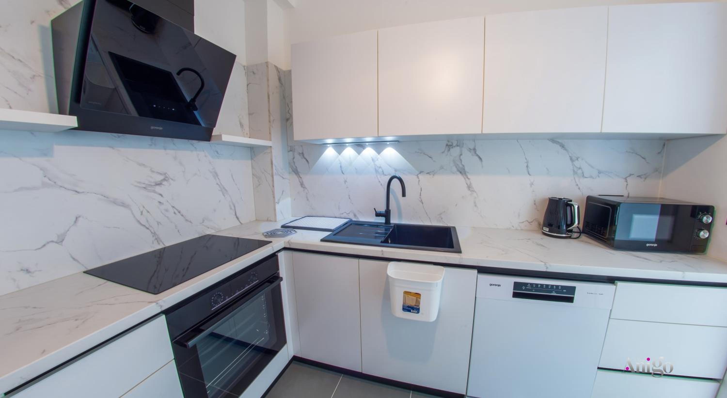 Royal Terrace Apartments