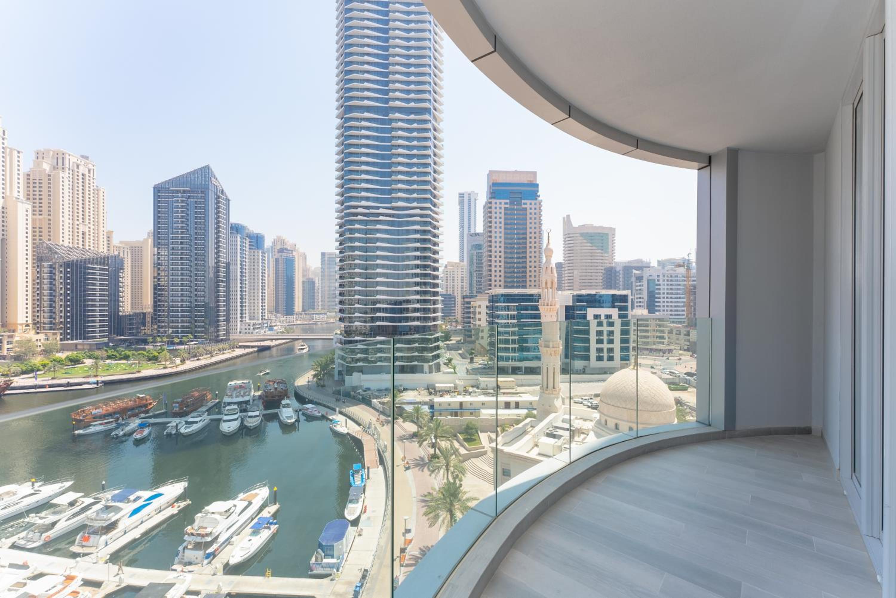 Condor Marina Star, Dubai Marina by SIMPLY COMFORT