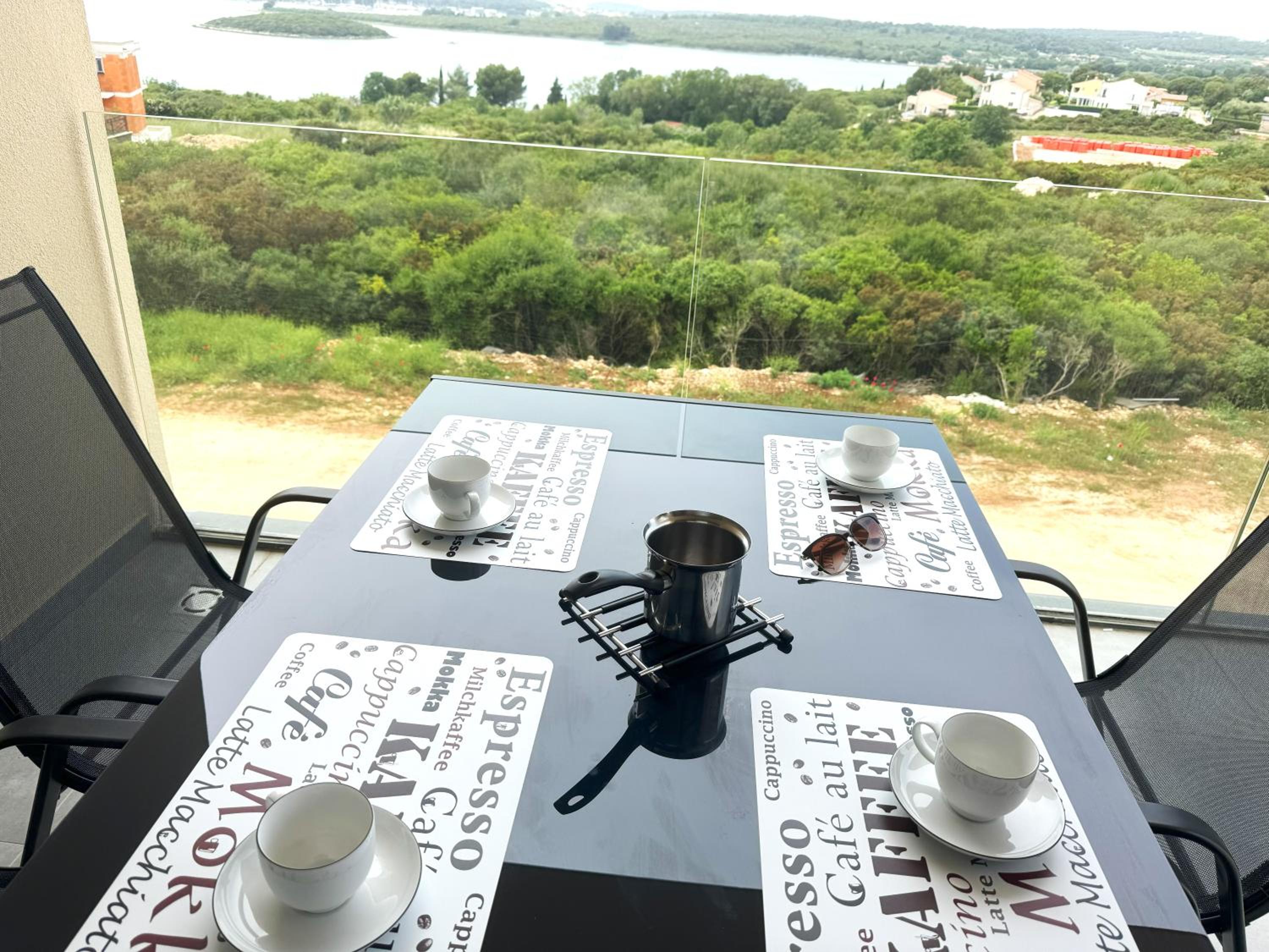 DREAM APARTMENTS ISTRA