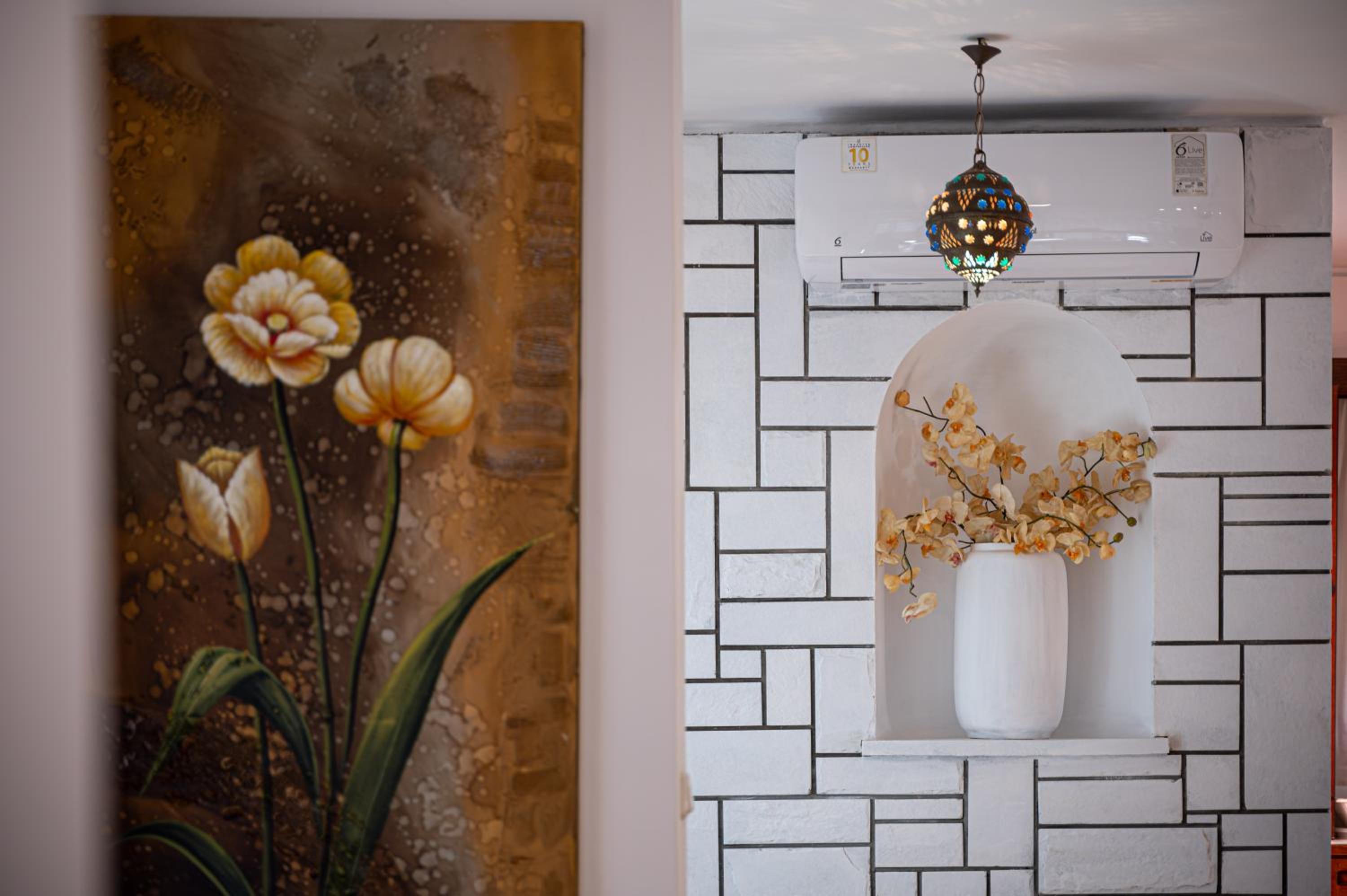 Heliotrope Traditional House