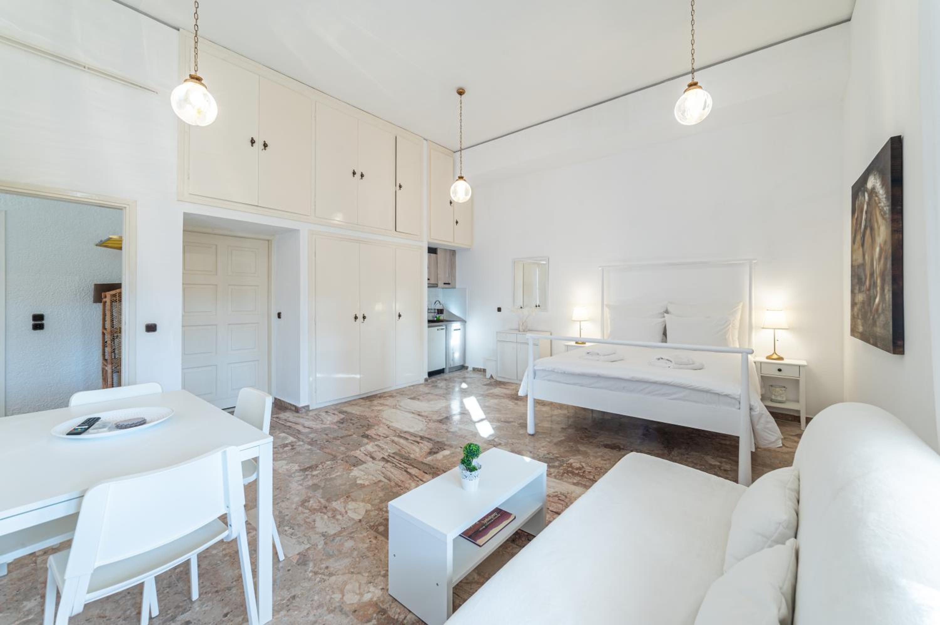 Heliotrope Traditional House